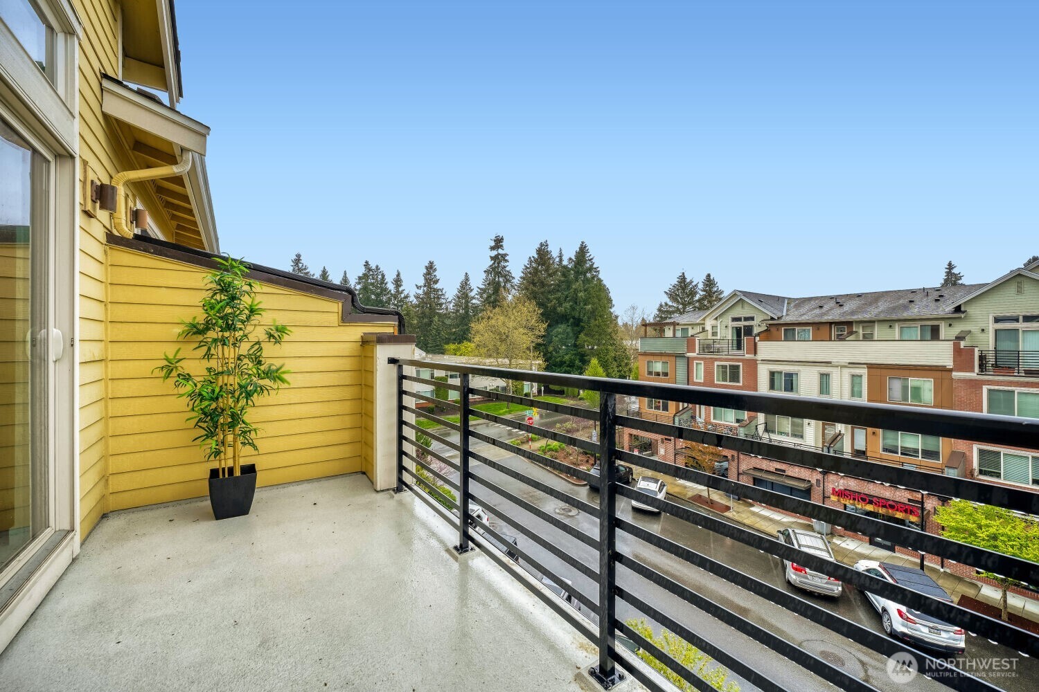 1480 157th Court NE