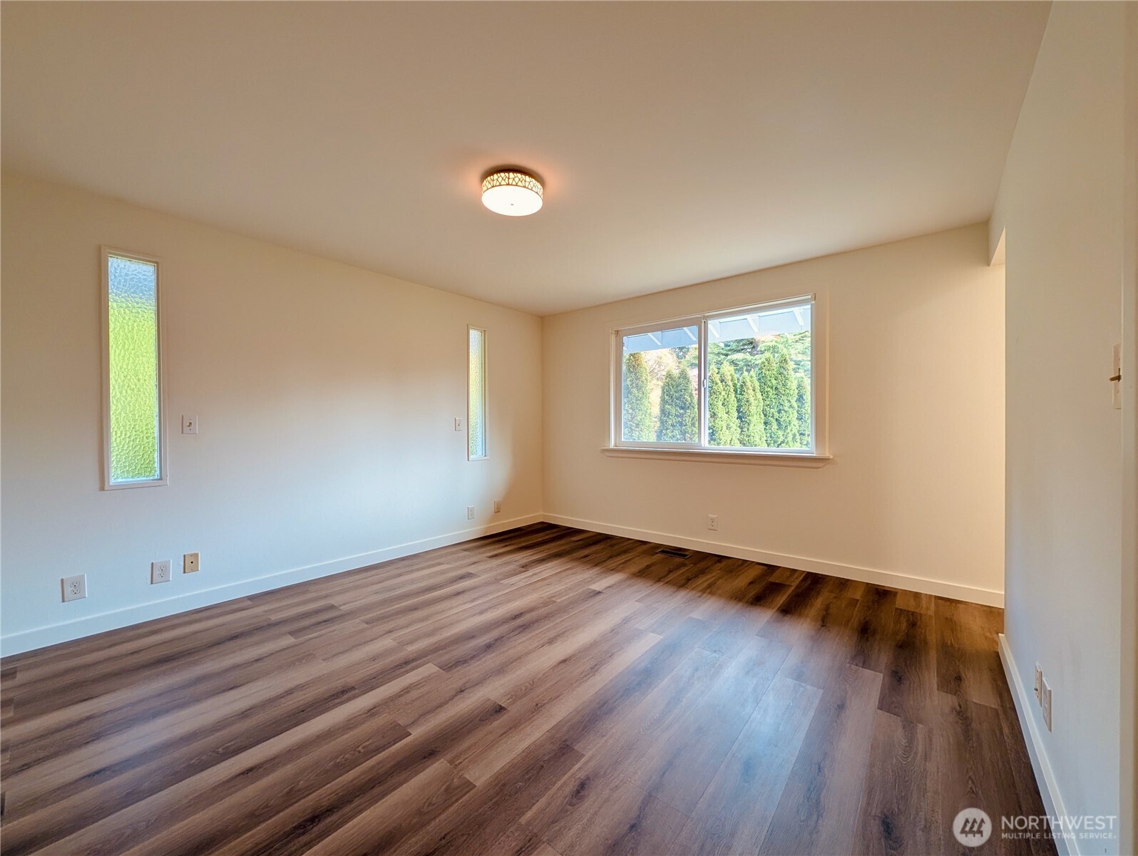 1135 147th Pl NE