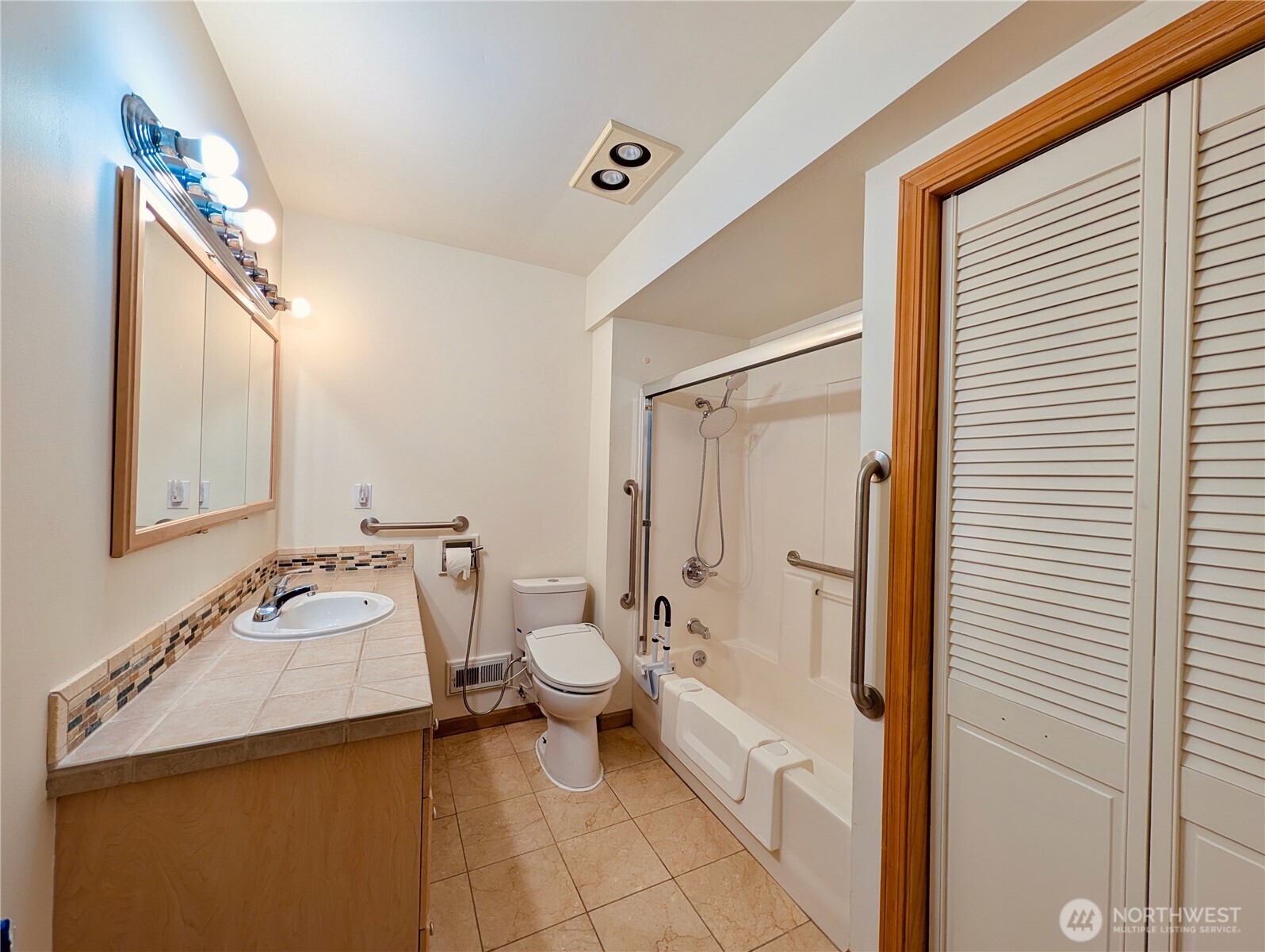 1135 147th Pl NE