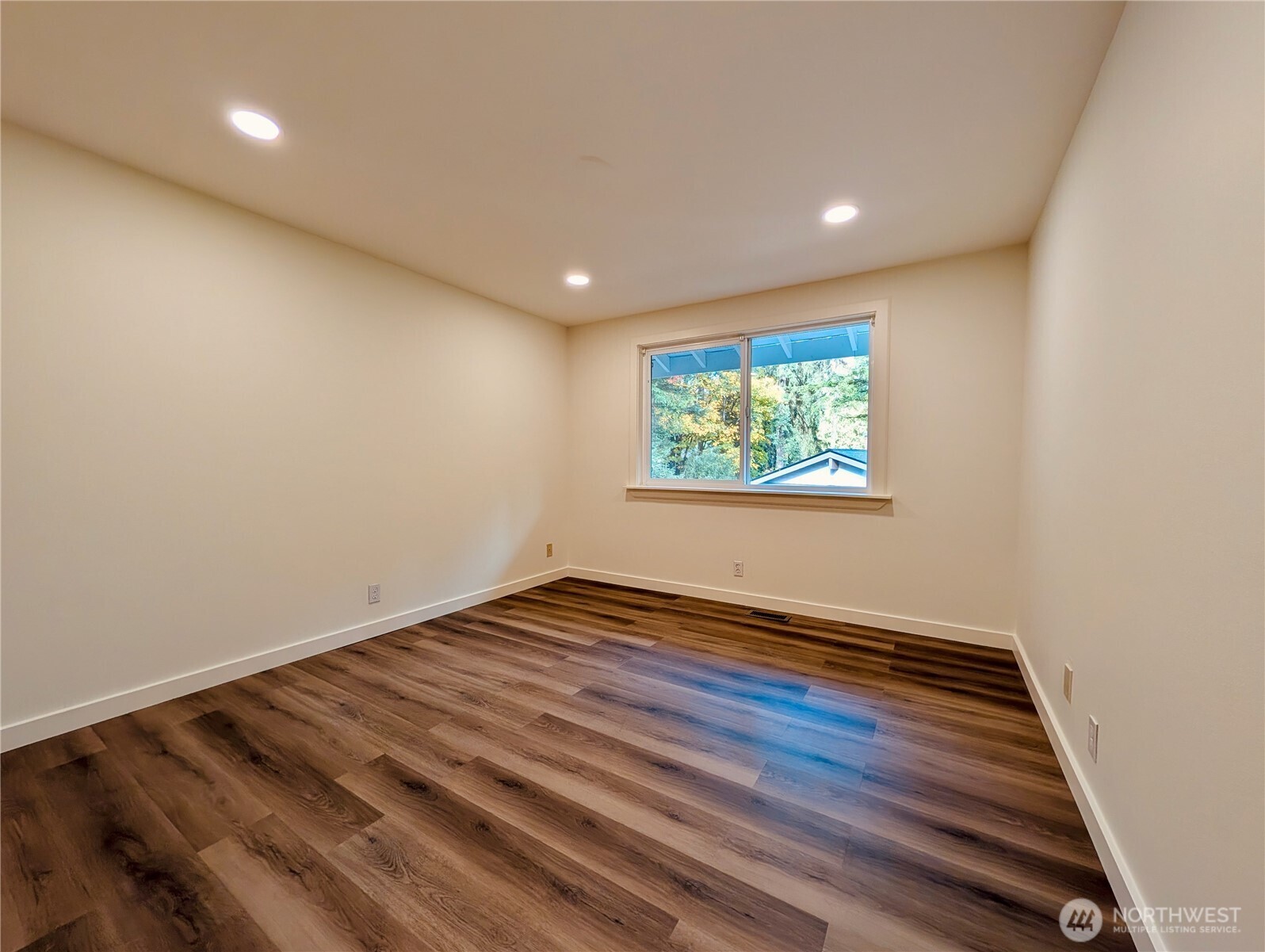 1135 147th Pl NE