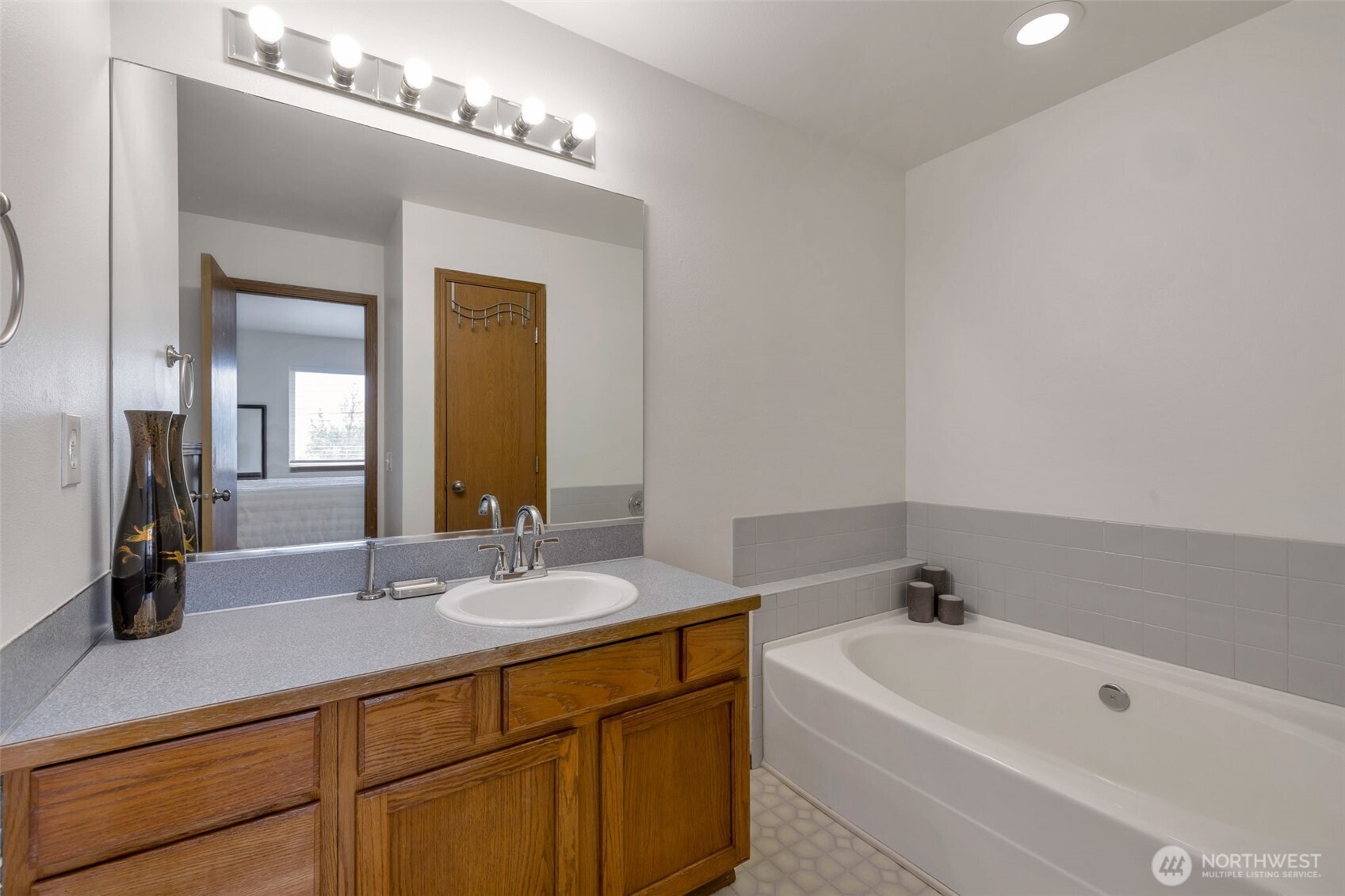 4622 S 73rd Street Ct