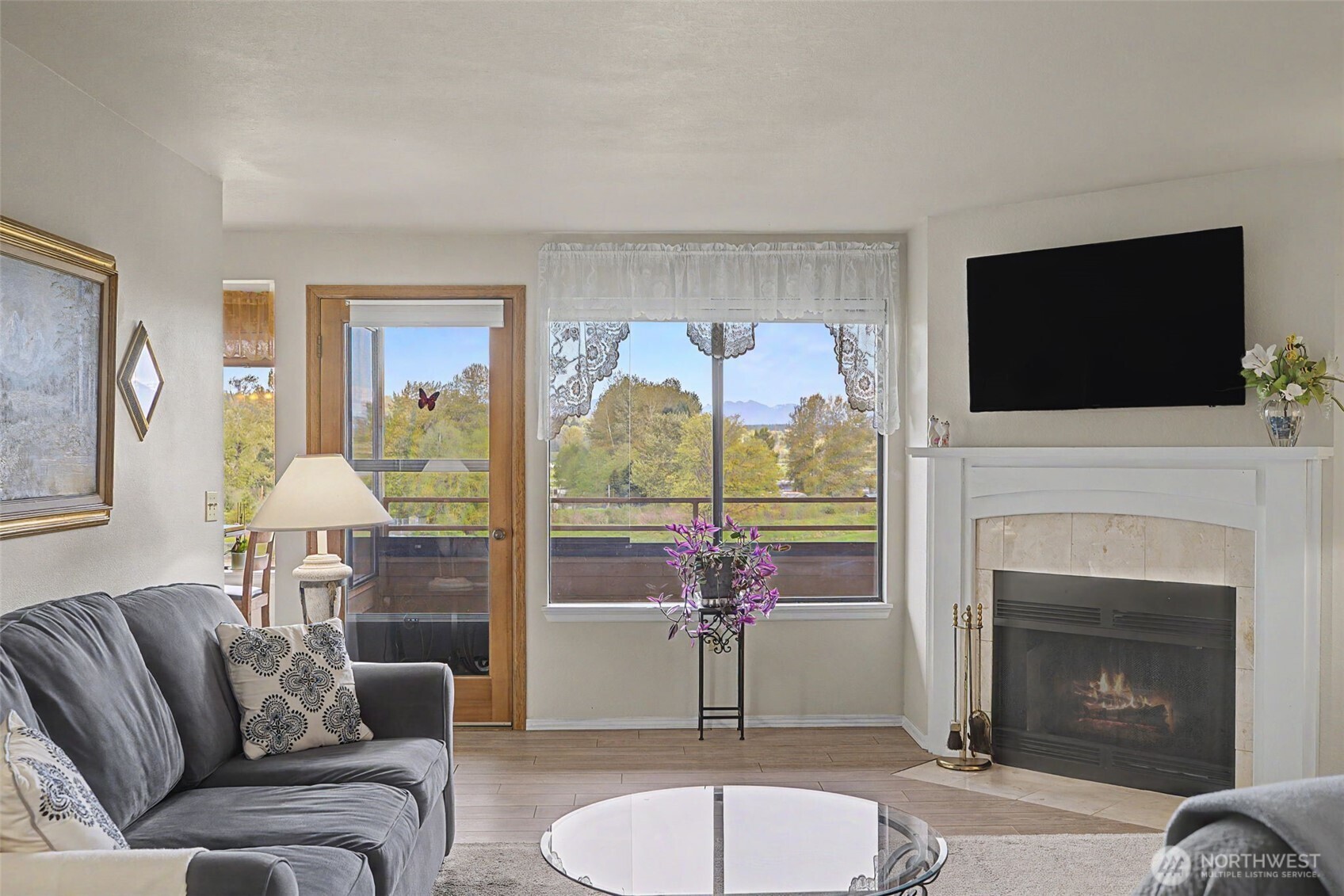 101 Pine Avenue Unit: 303