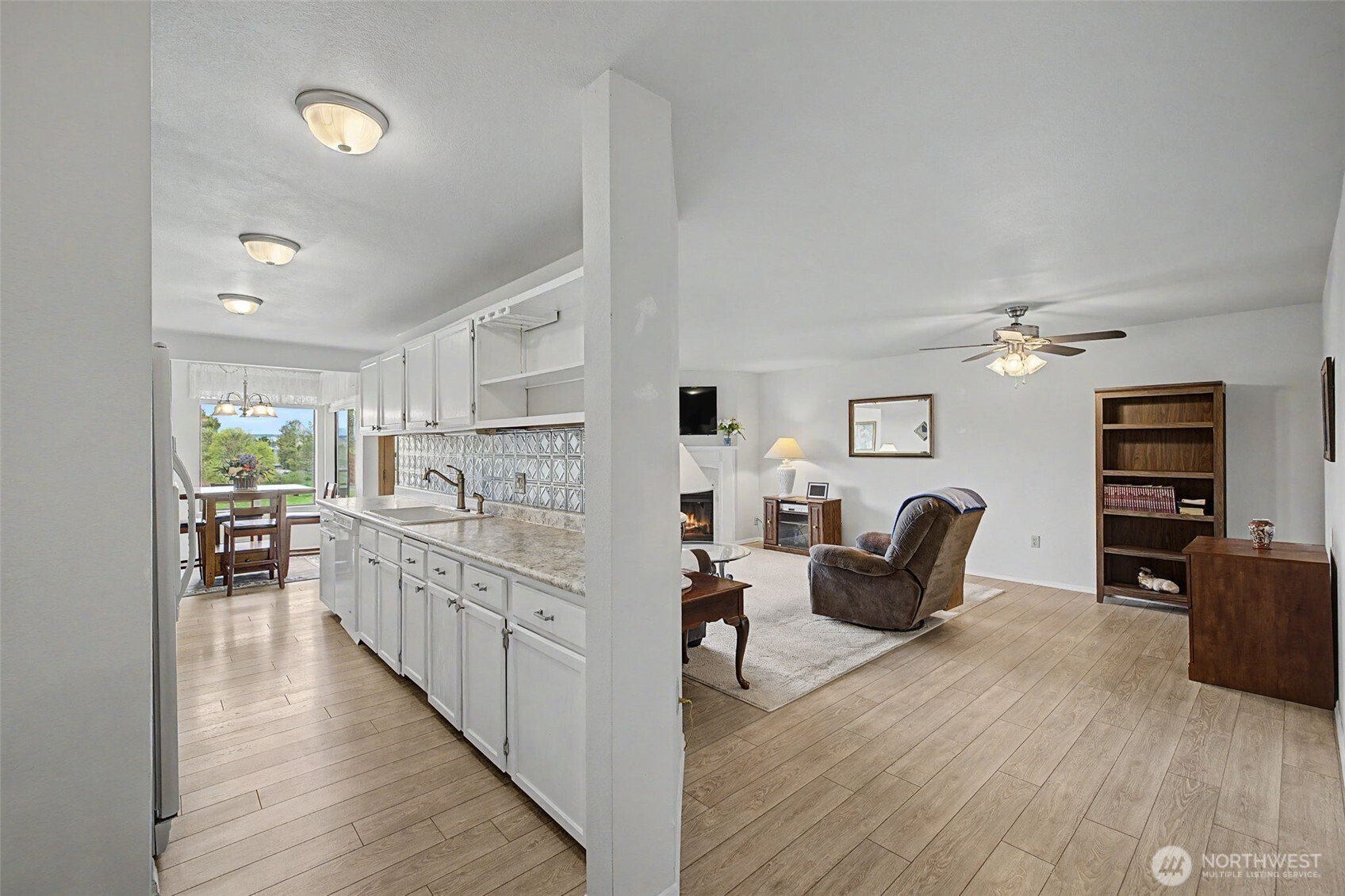 101 Pine Avenue Unit: 303