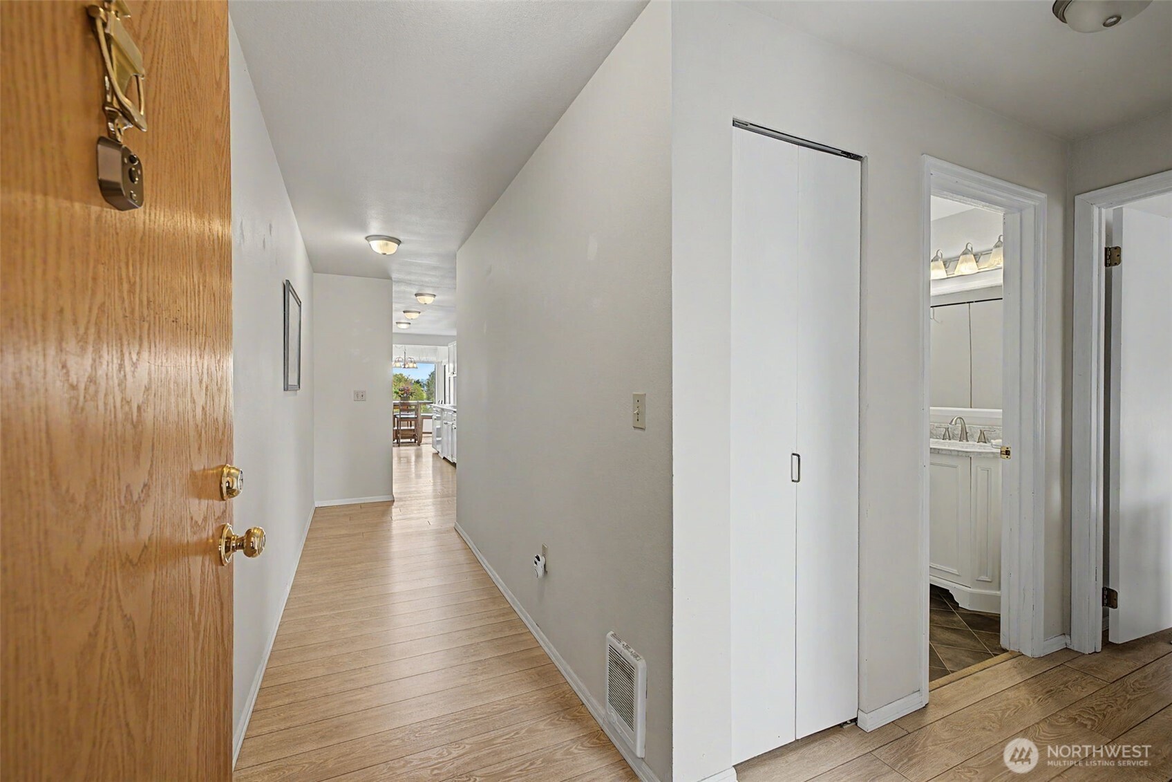 101 Pine Avenue Unit: 303