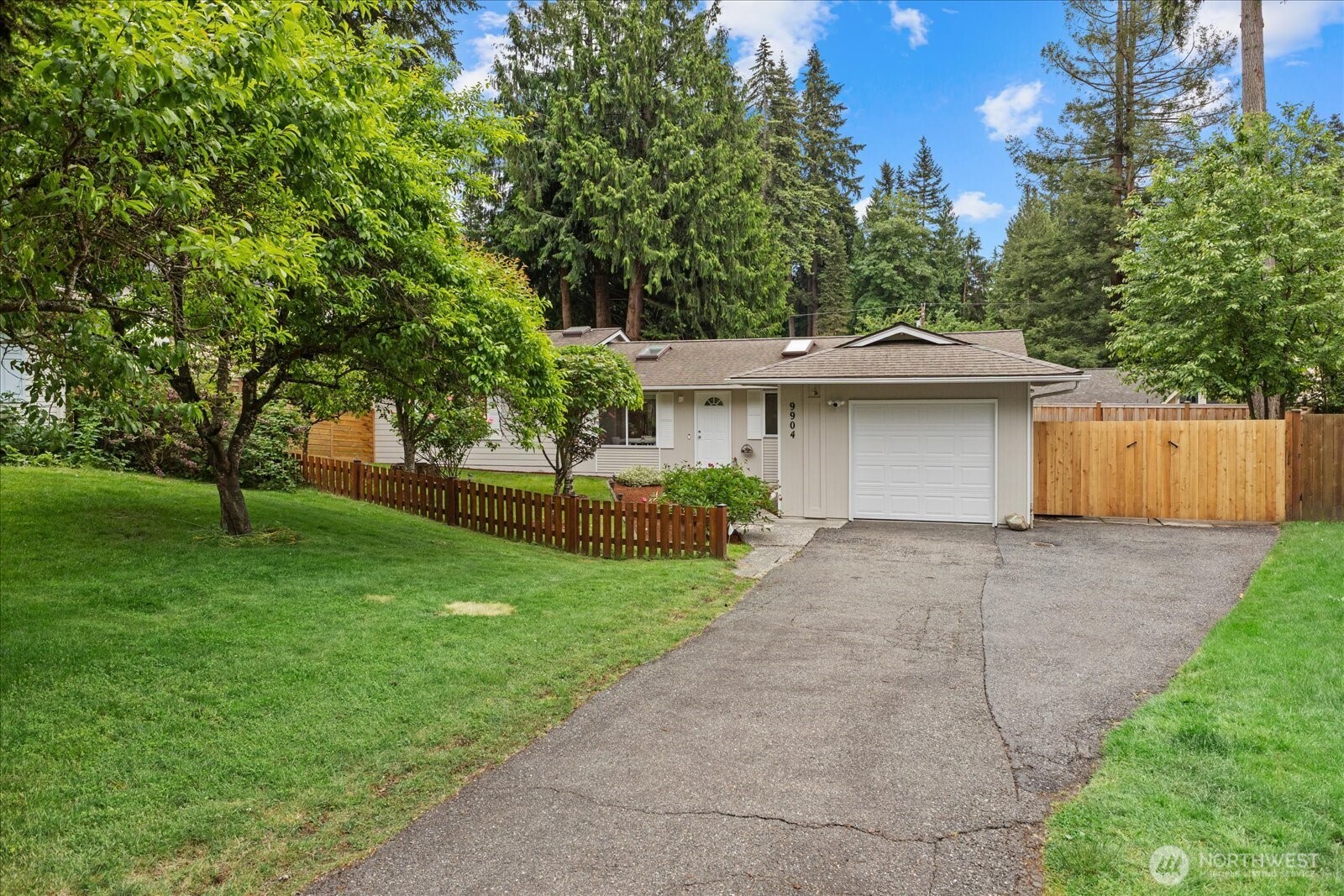9904 167th Avenue NE