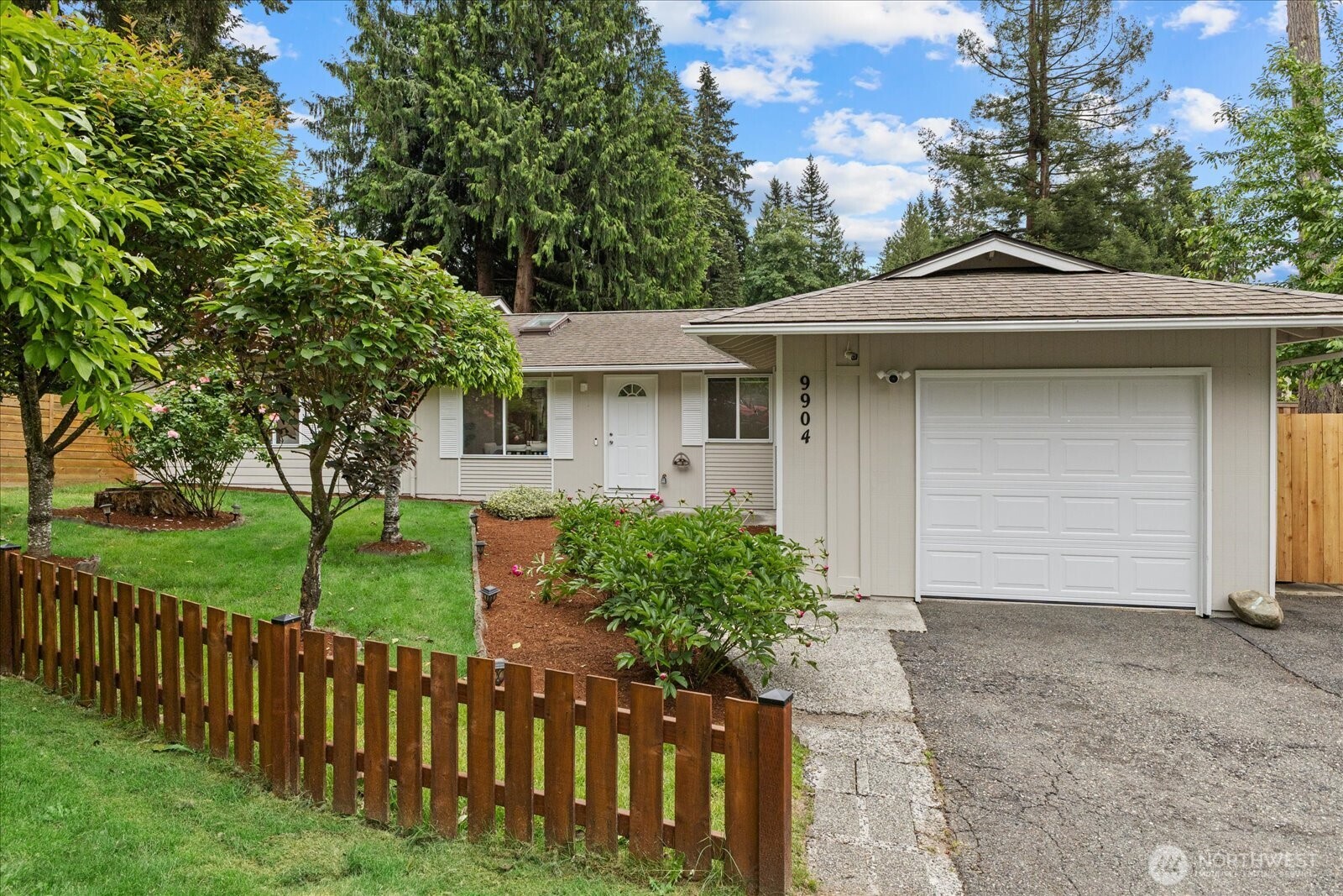 9904 167th Avenue NE