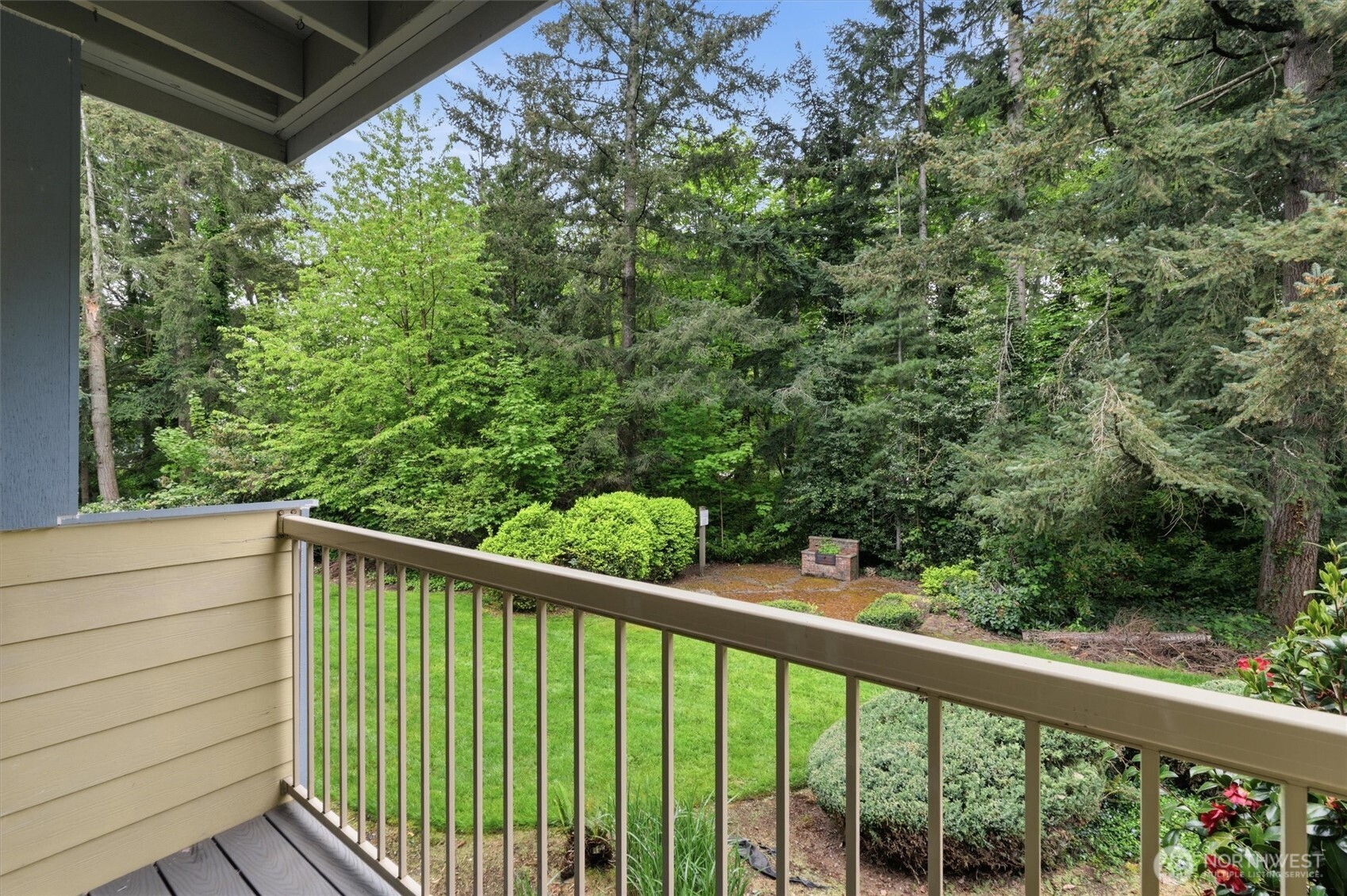 14401 SE Petrovitsky Road Unit: E101