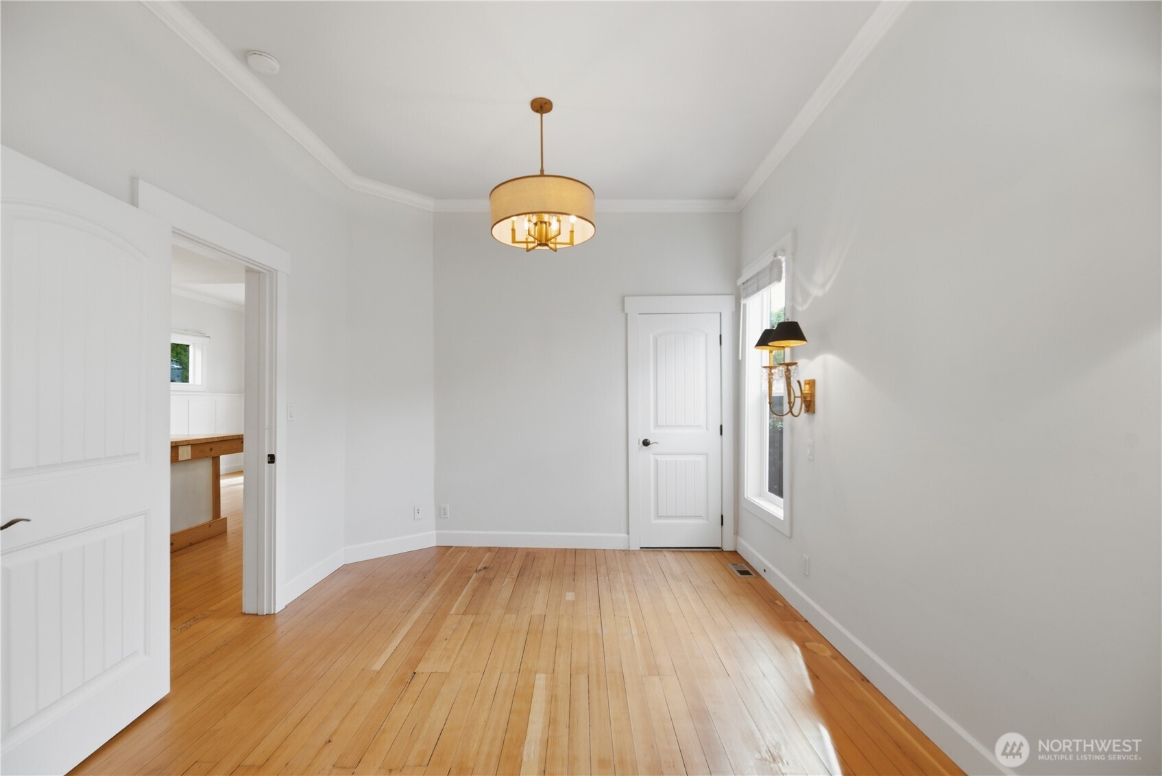 145 Park Avenue N