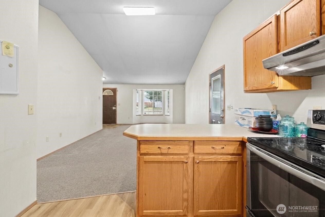 2302 Orchard Street W