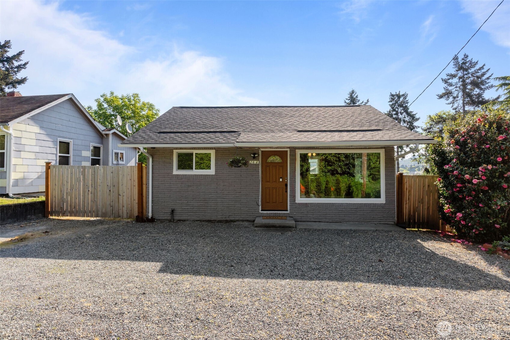 264 Taylor Ave NW
