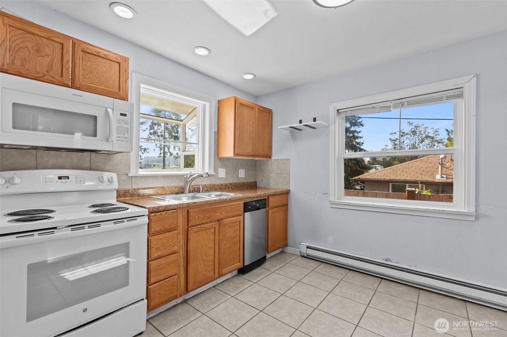 264 Taylor Ave NW