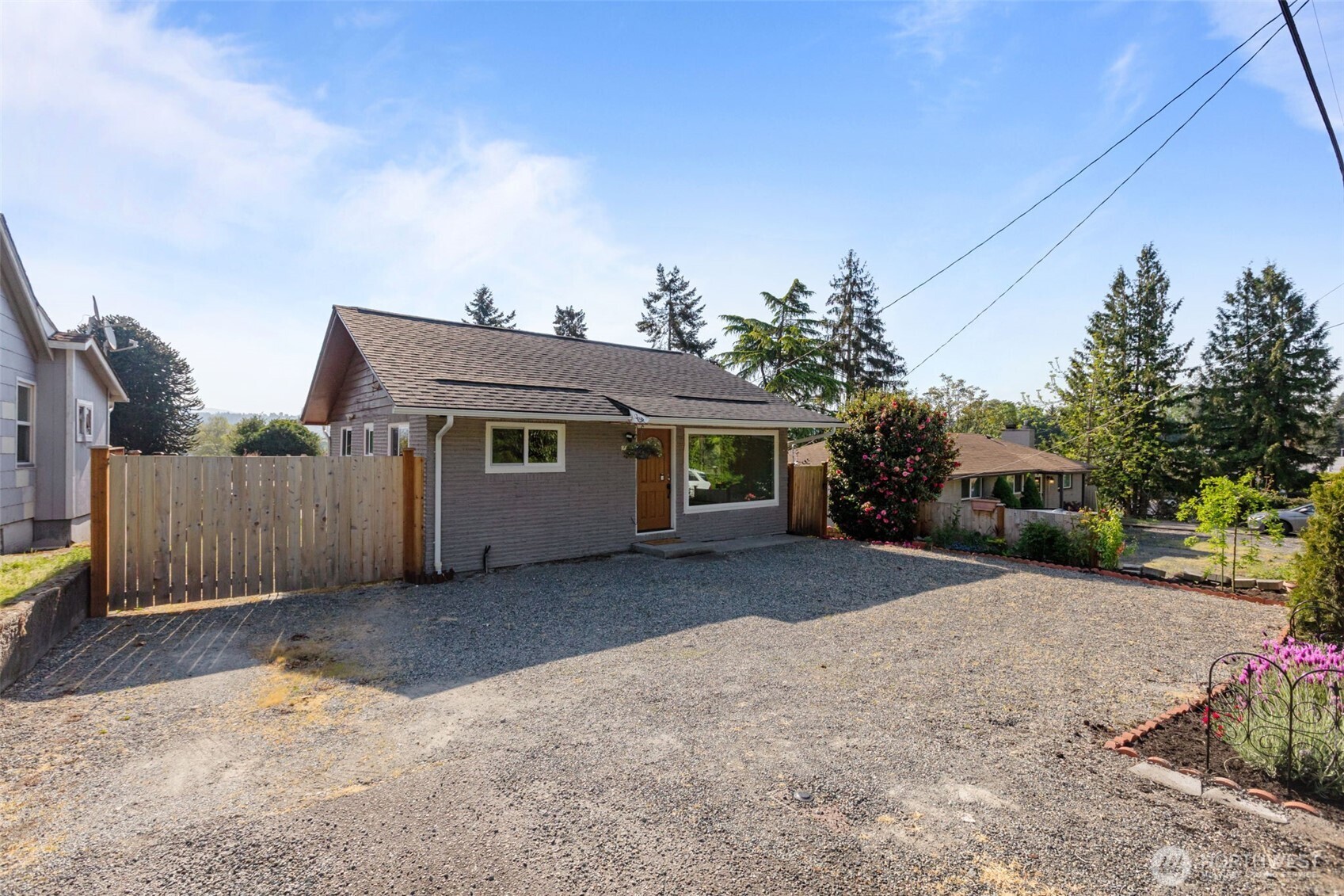 264 Taylor Ave NW