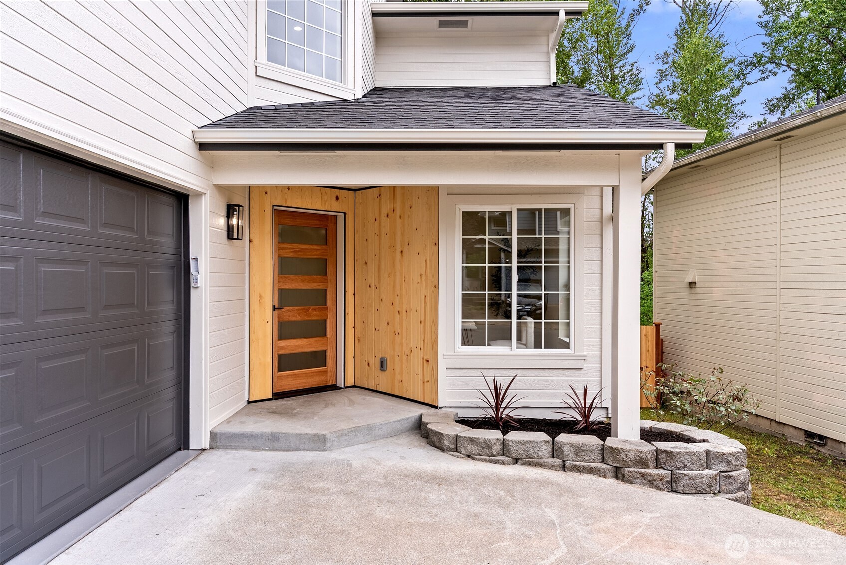 6118 Cushman Avenue