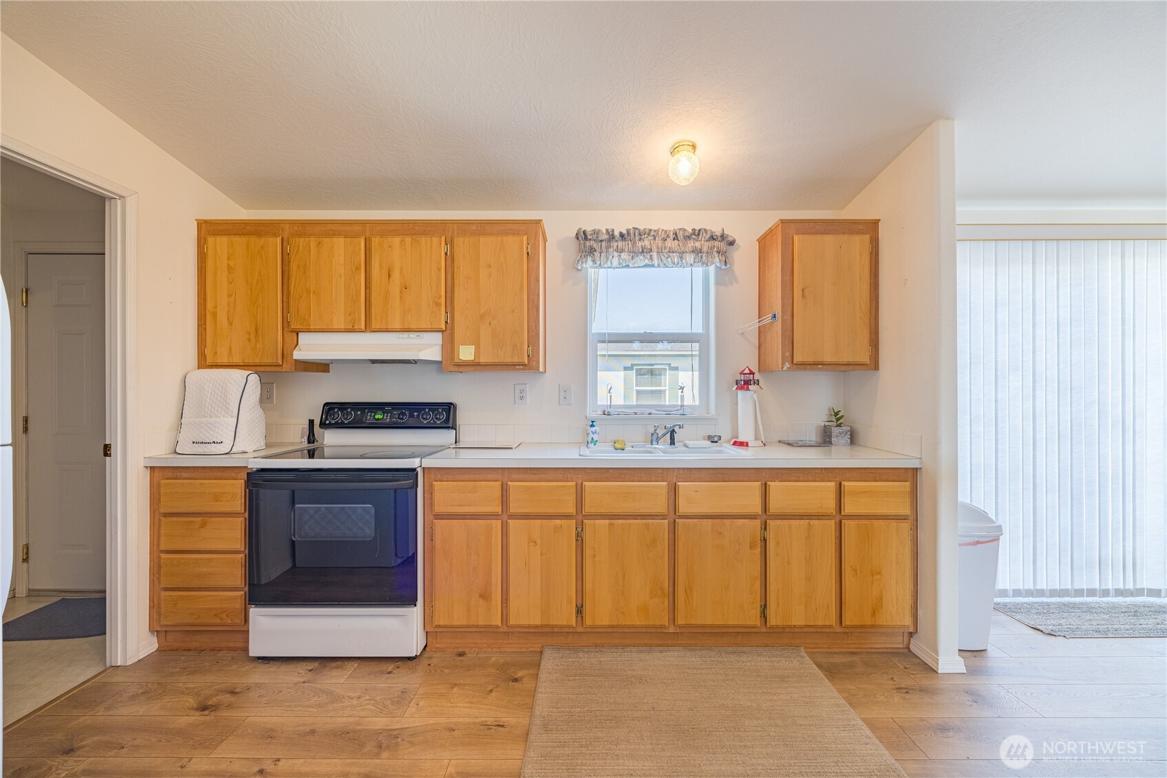 541 N 7th