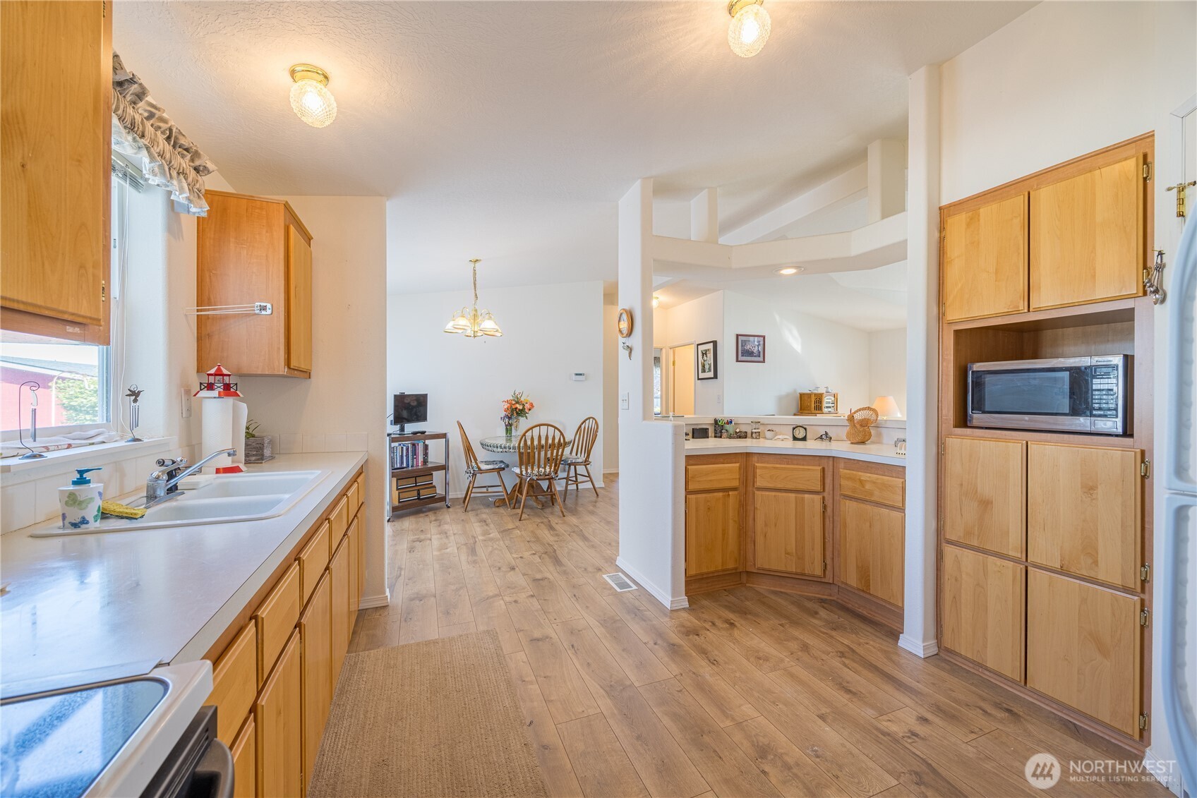 541 N 7th