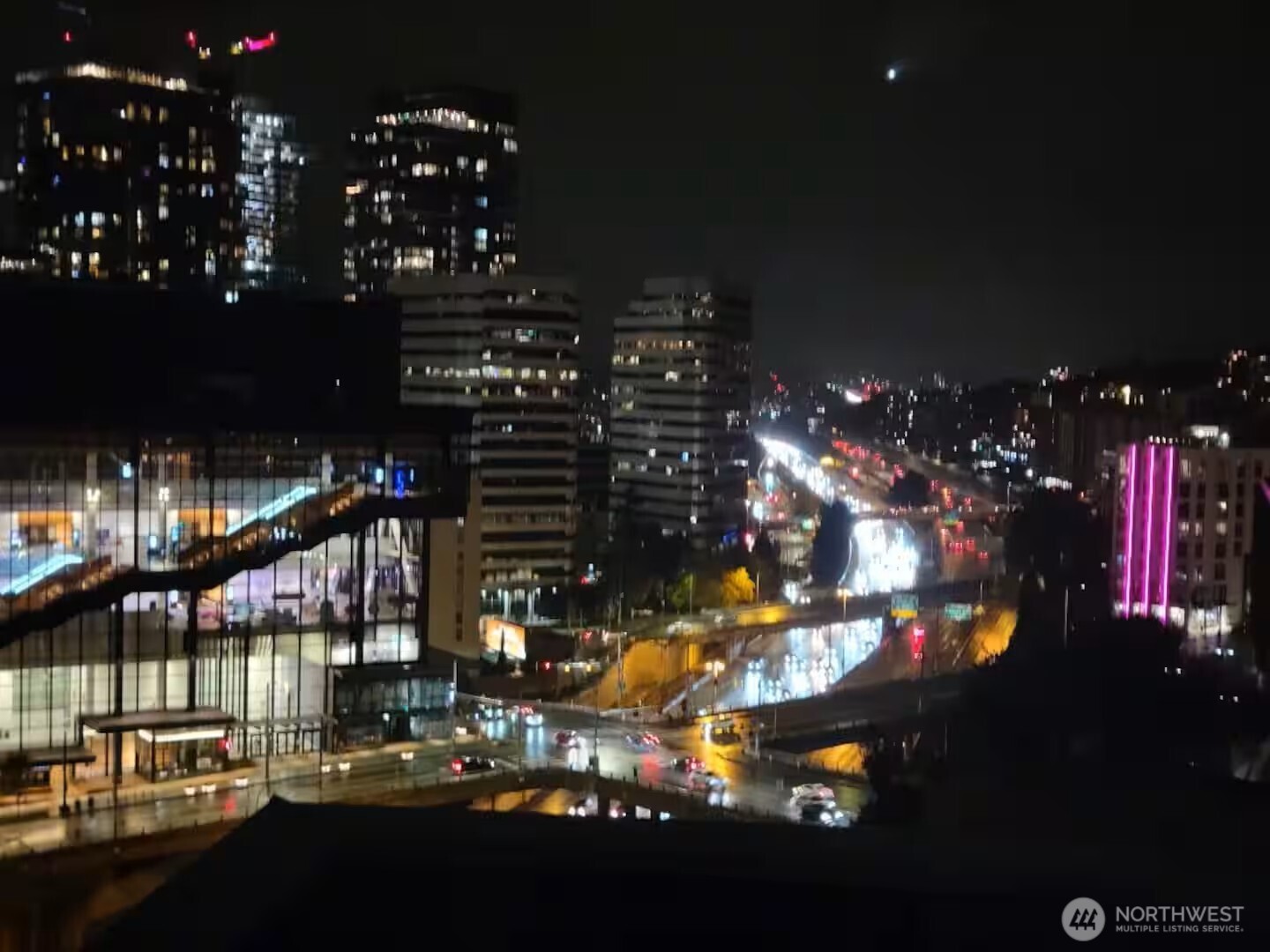 1400 Hubbell Place Unit: 512