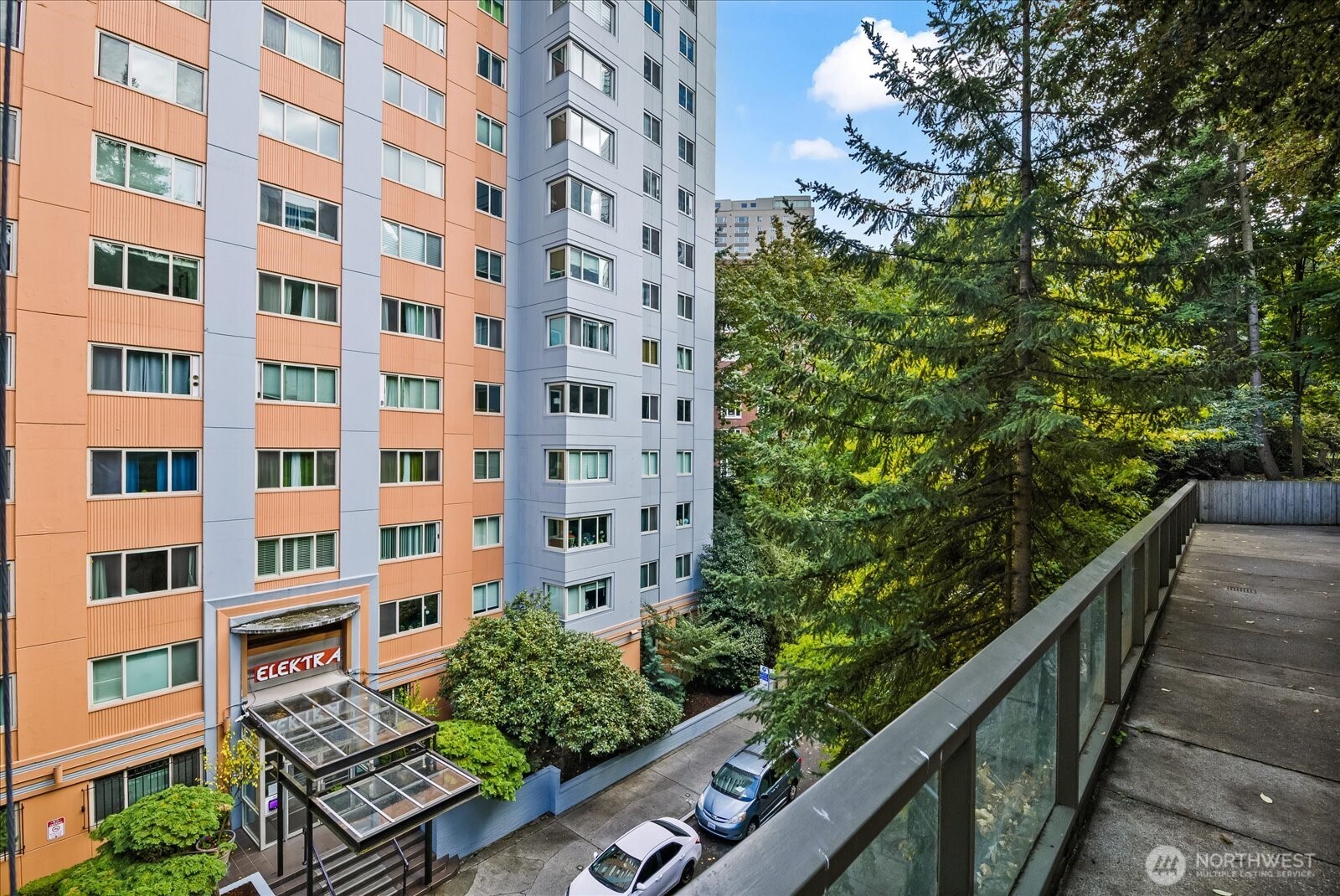 1400 Hubbell Place Unit: 512