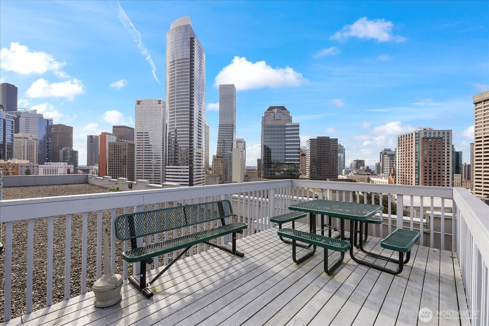 1400 Hubbell Place Unit: 512