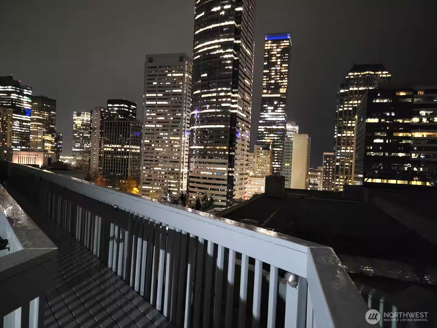 1400 Hubbell Place Unit: 512