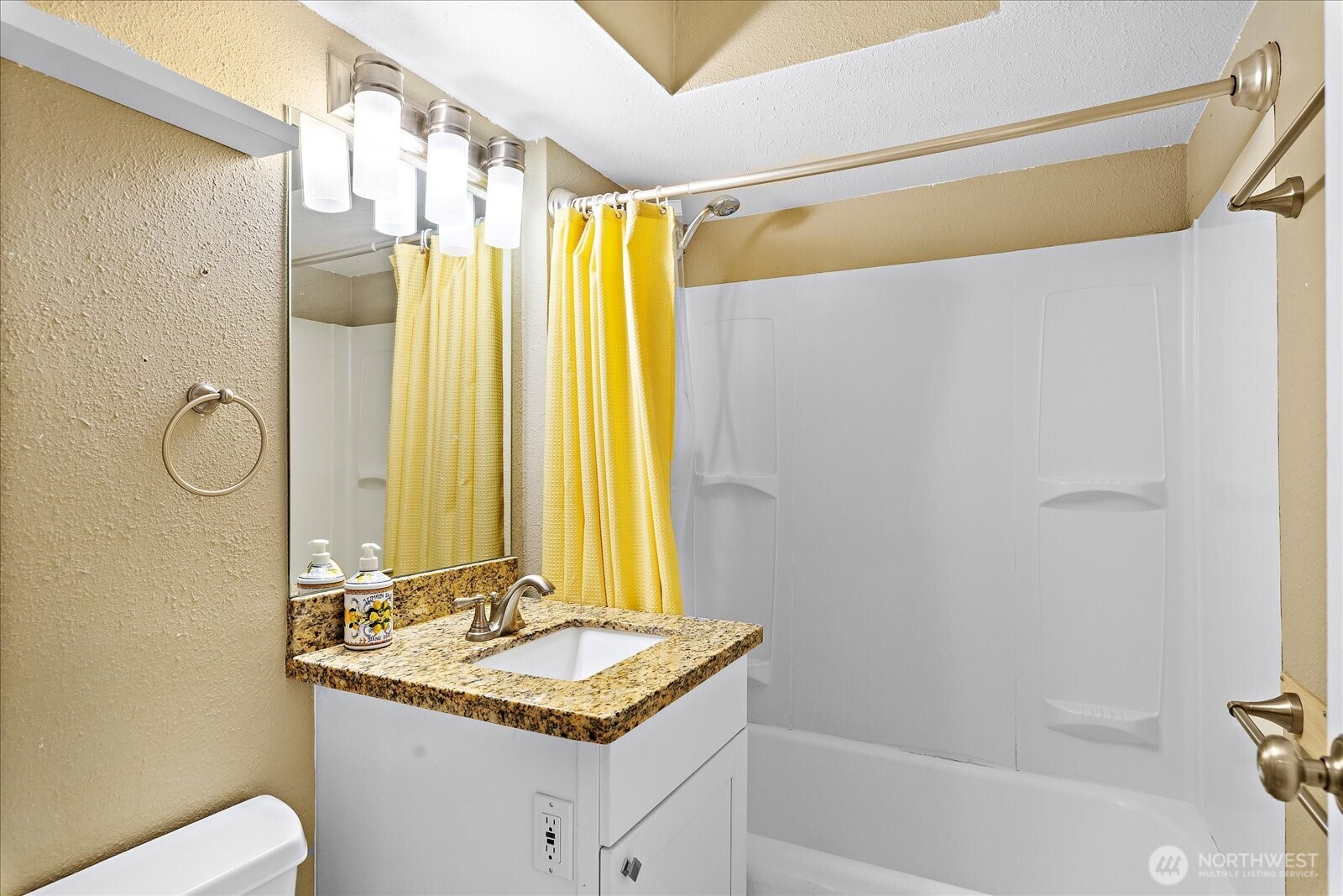 1400 Hubbell Place Unit: 512