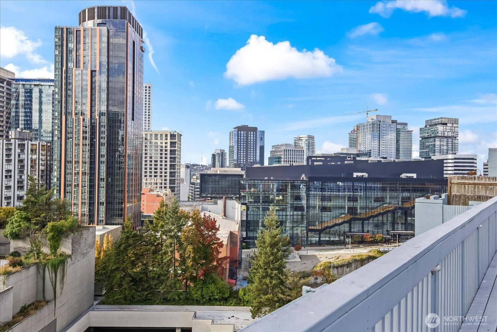 1400 Hubbell Place Unit: 512