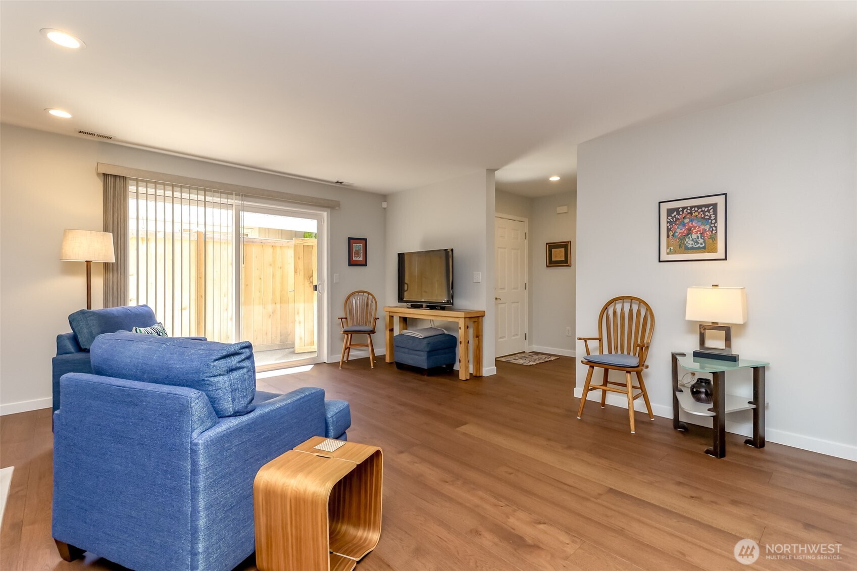 4525 7th Street SE Unit: 8