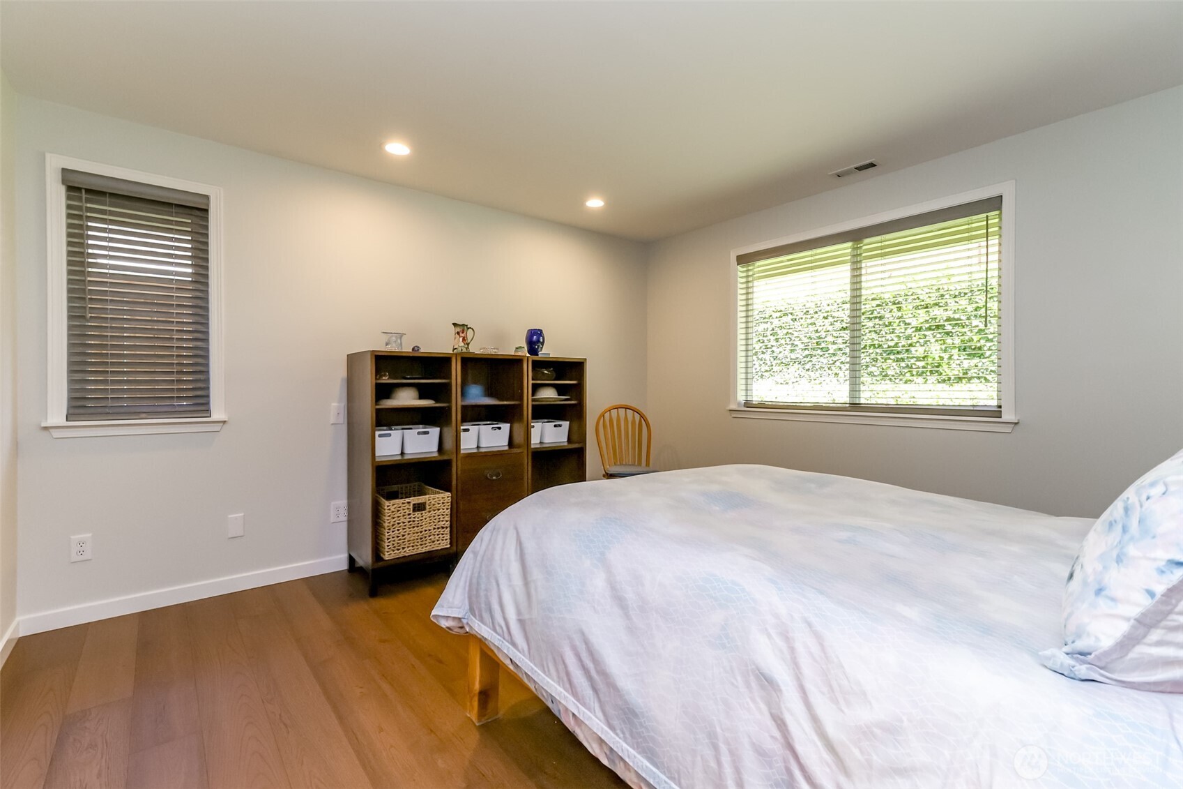 4525 7th Street SE Unit: 8