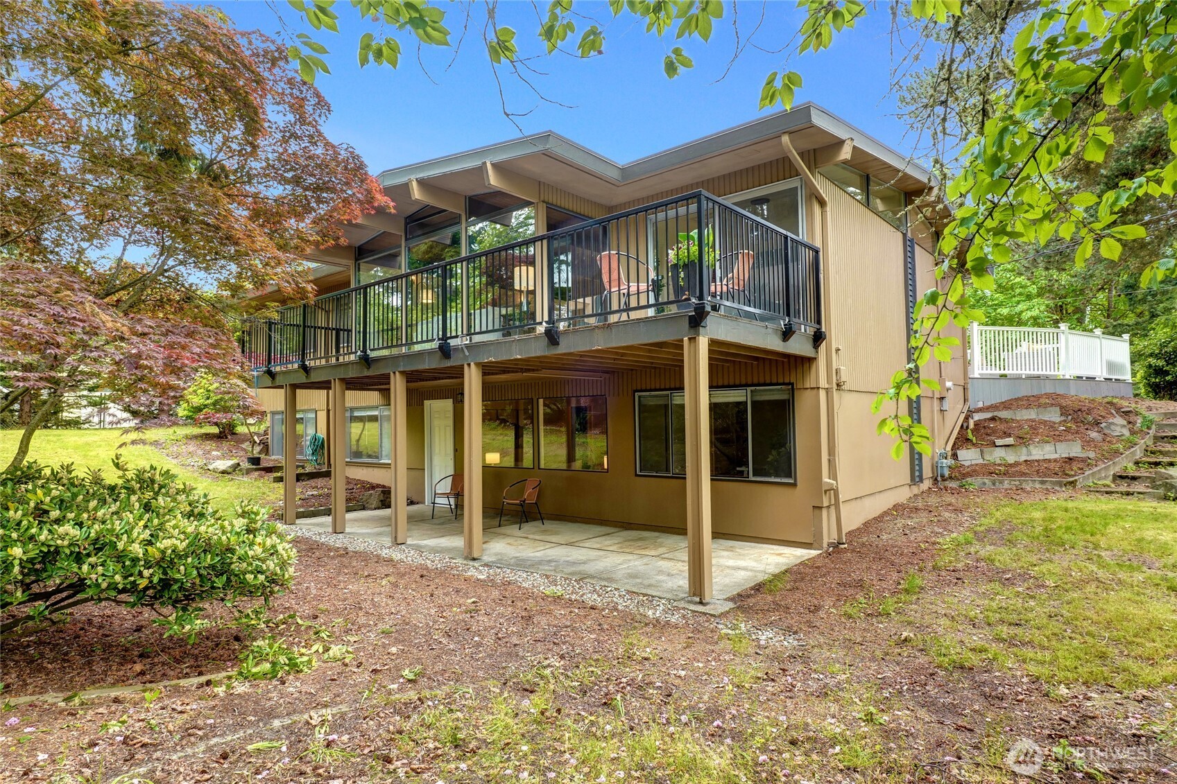 16559 SE 45th Place