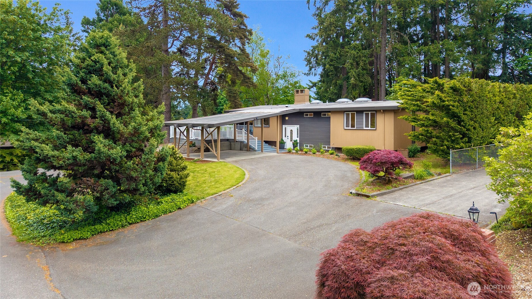 16559 SE 45th Place