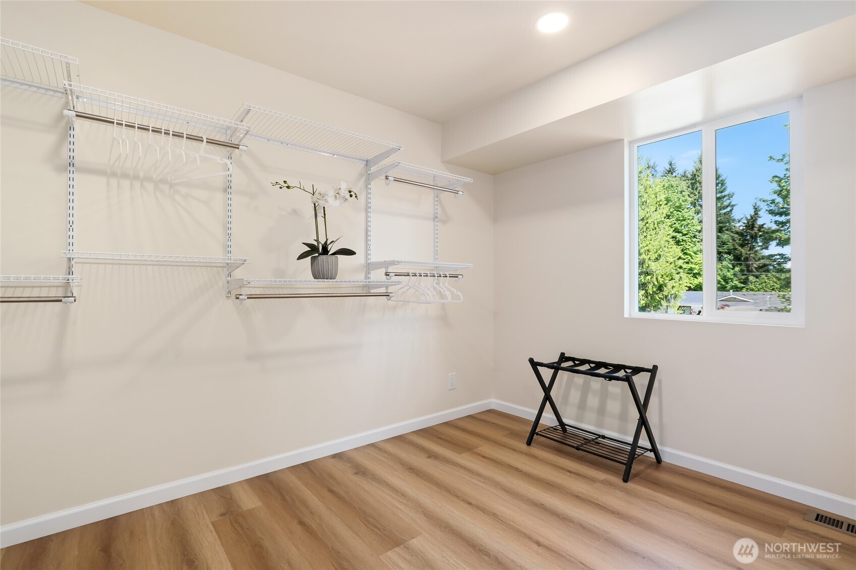 16559 SE 45th Place