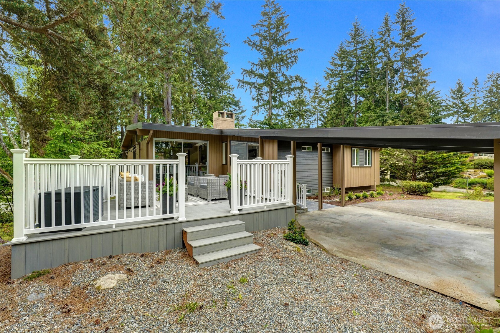 16559 SE 45th Place