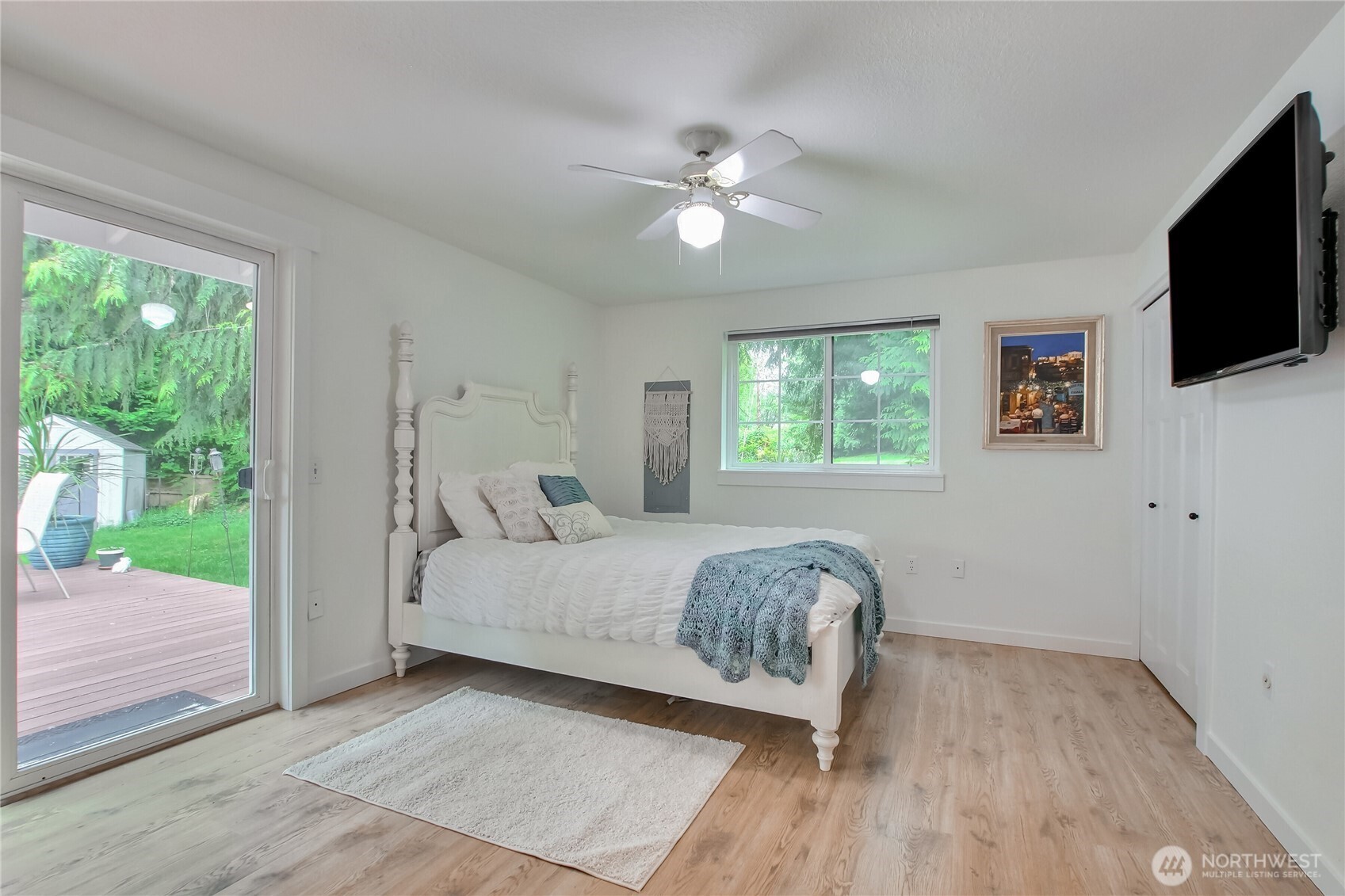 16023 Snohomish Avenue