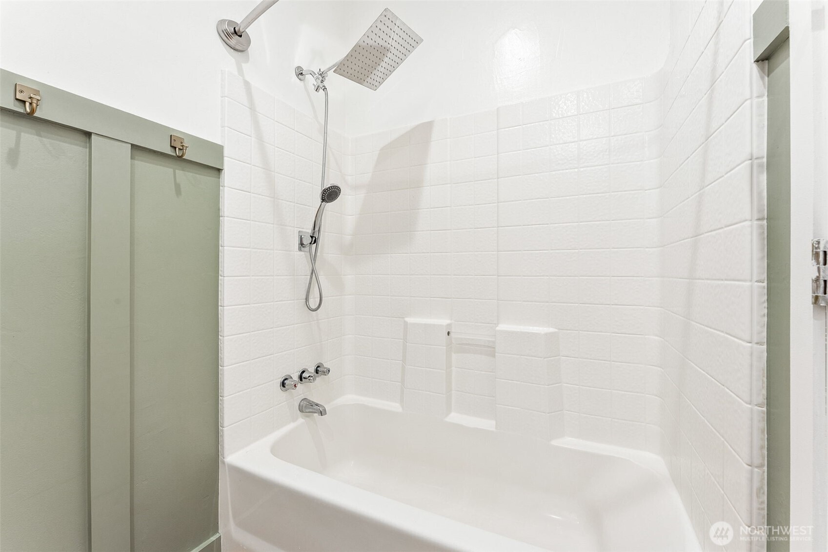 81 E Sea Breeze Drive
