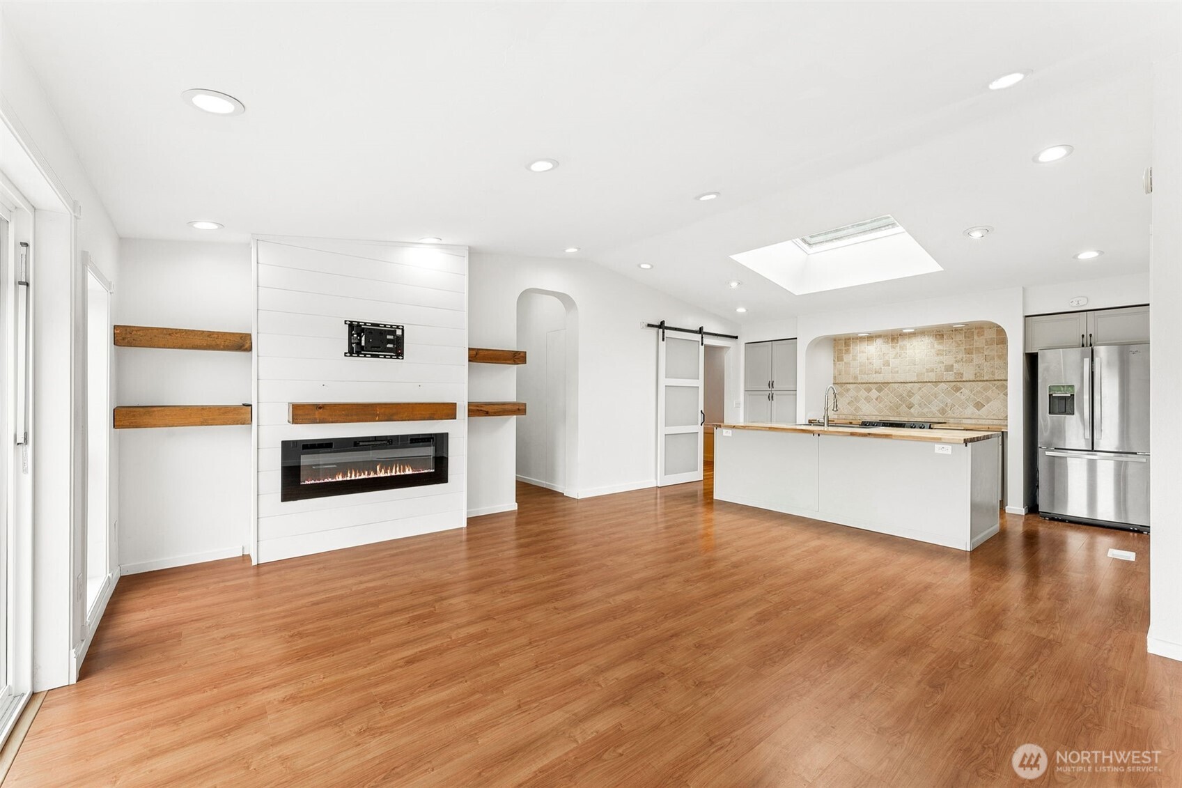 81 E Sea Breeze Drive