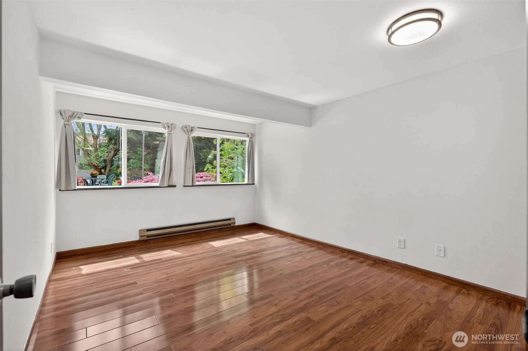 19428 Aurora Avenue N Unit: 131