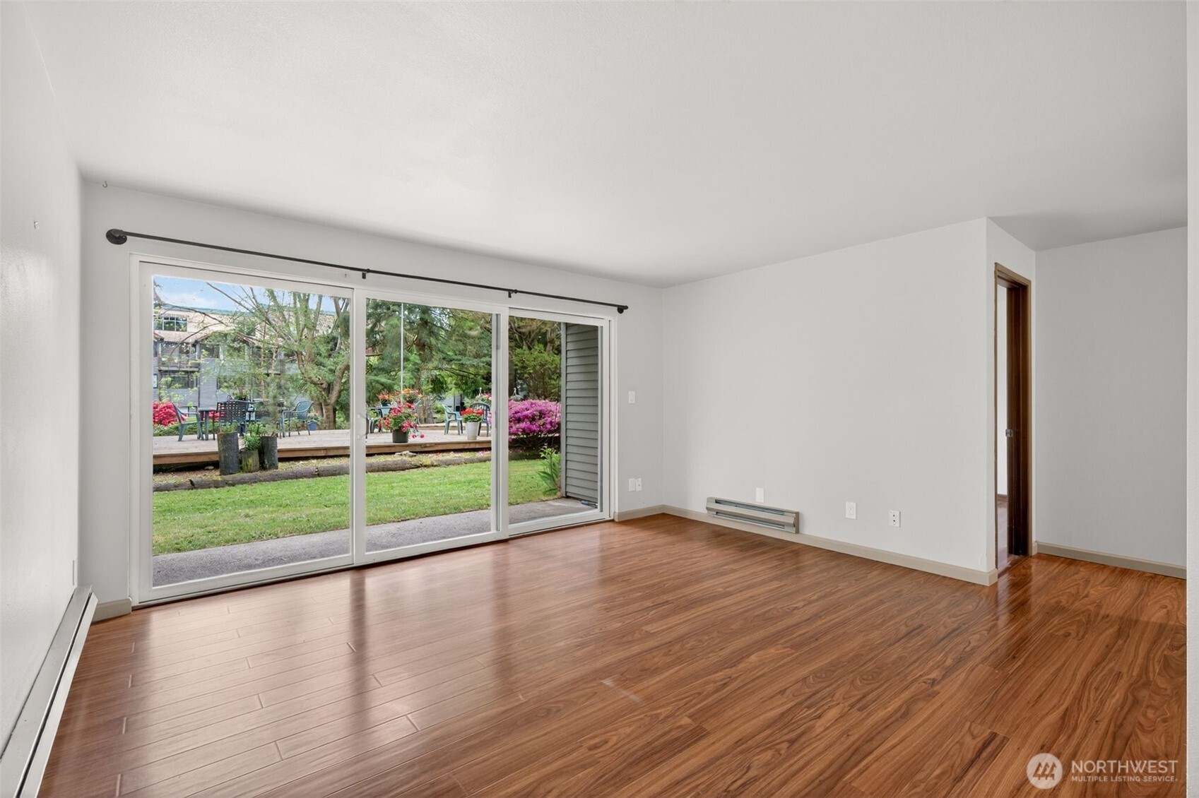 19428 Aurora Avenue N Unit: 131