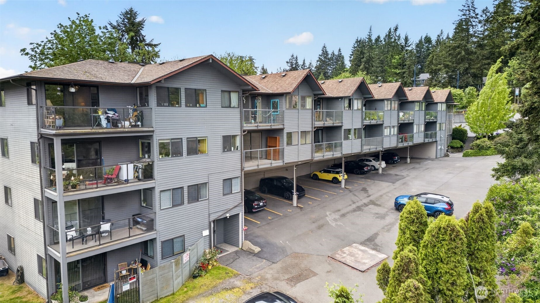 19428 Aurora Avenue N Unit: 131