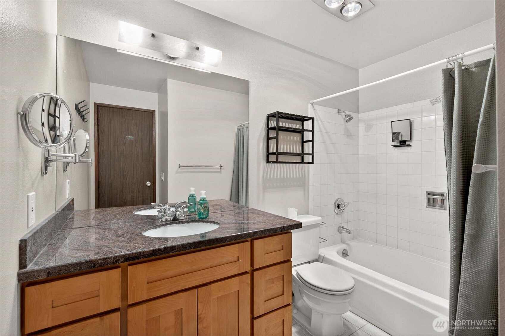 19428 Aurora Avenue N Unit: 131
