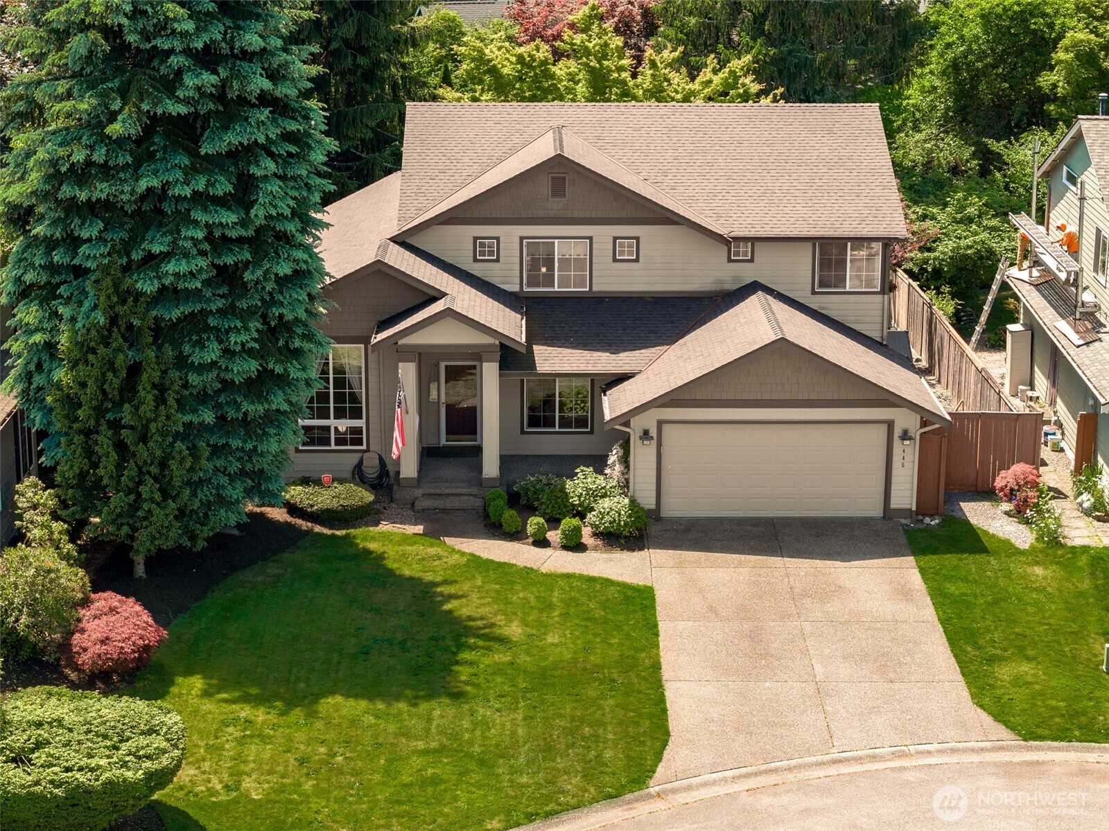 445 SE 7th Street