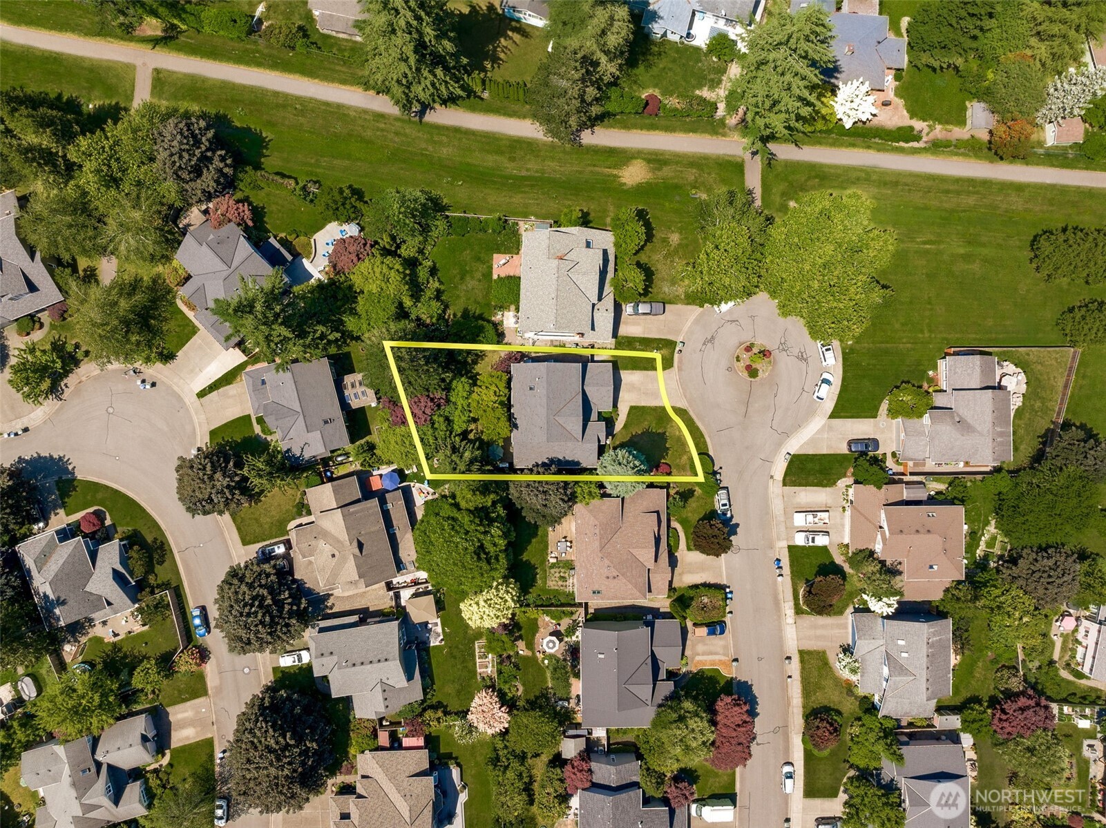 445 SE 7th Street
