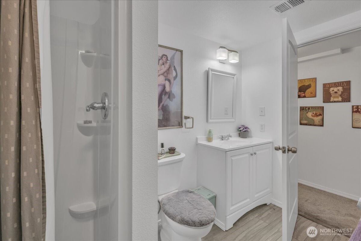 829 Maplewood Avenue
