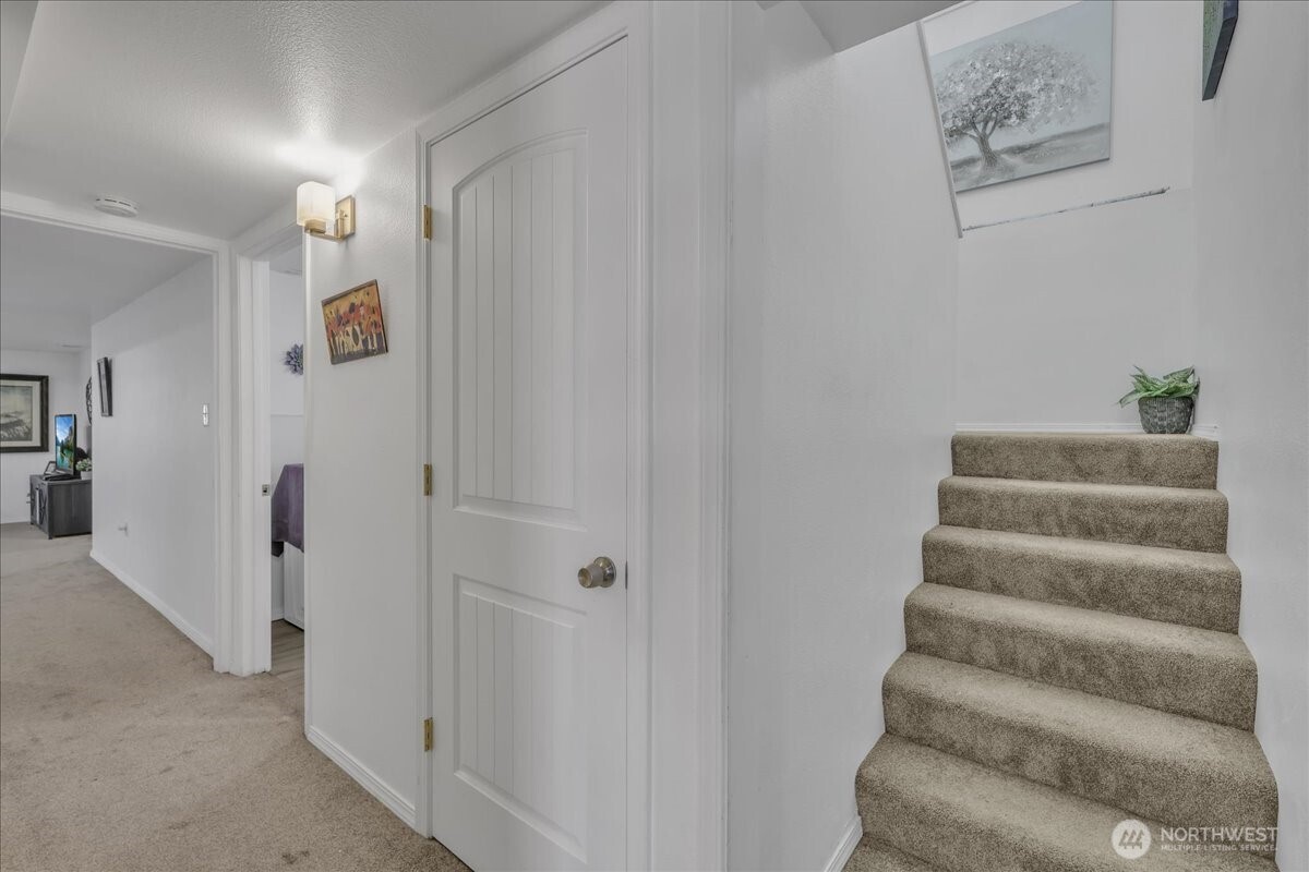 829 Maplewood Avenue