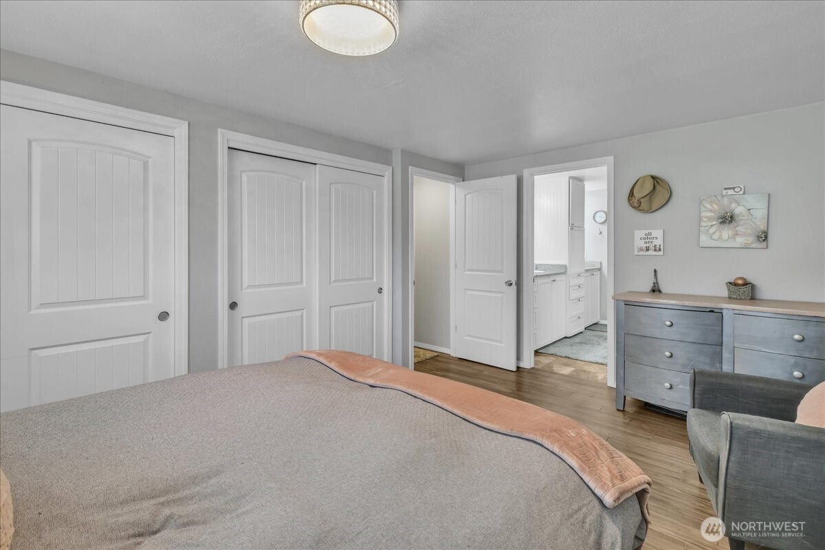 829 Maplewood Avenue