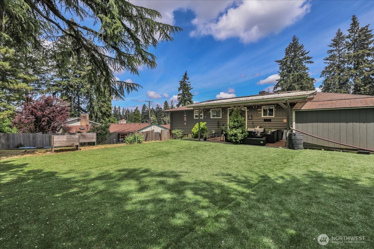 829 Maplewood Avenue