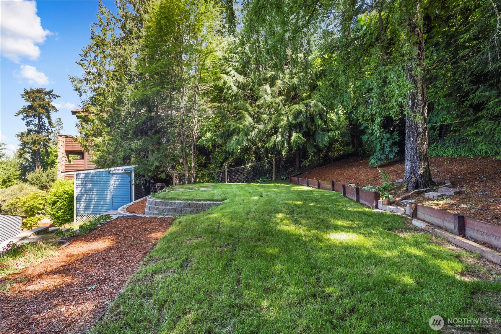 15930 Maplewild Avenue SW