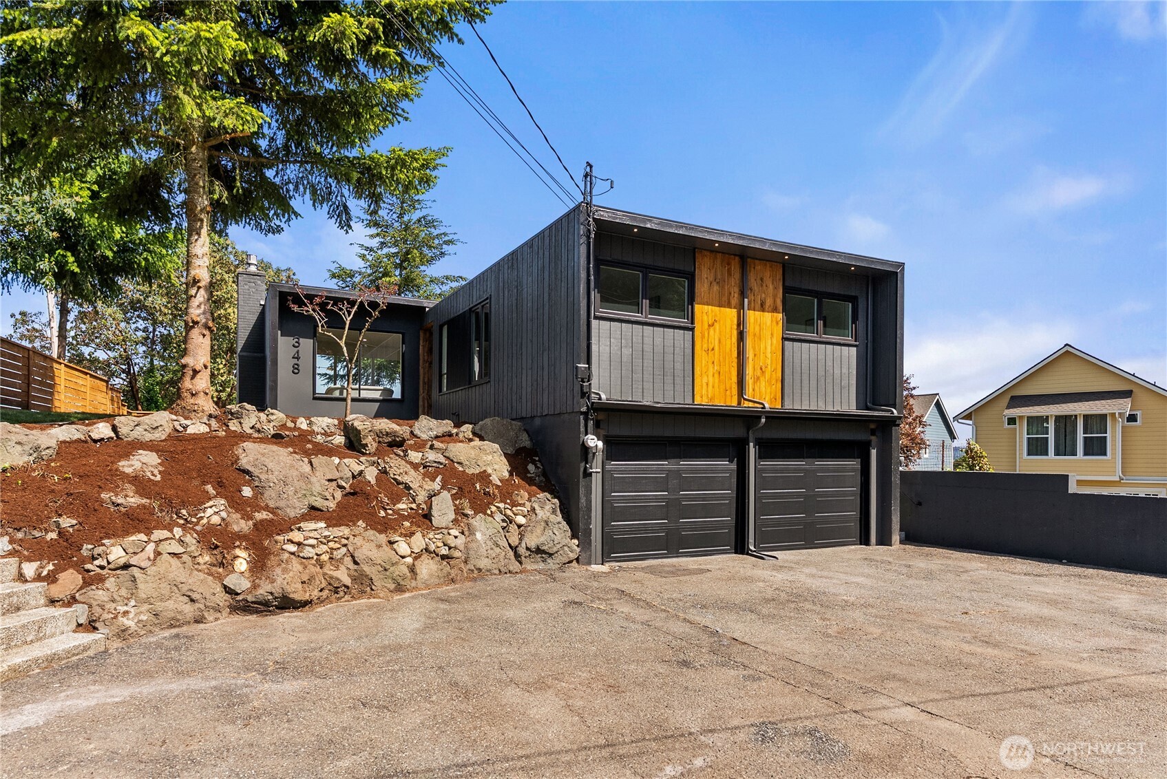 332 Ford Avenue