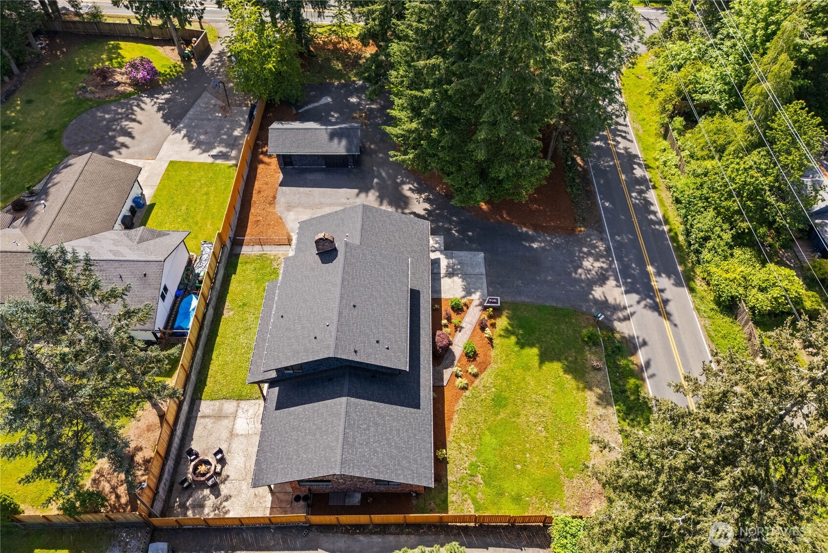 3813 27th Avenue SE