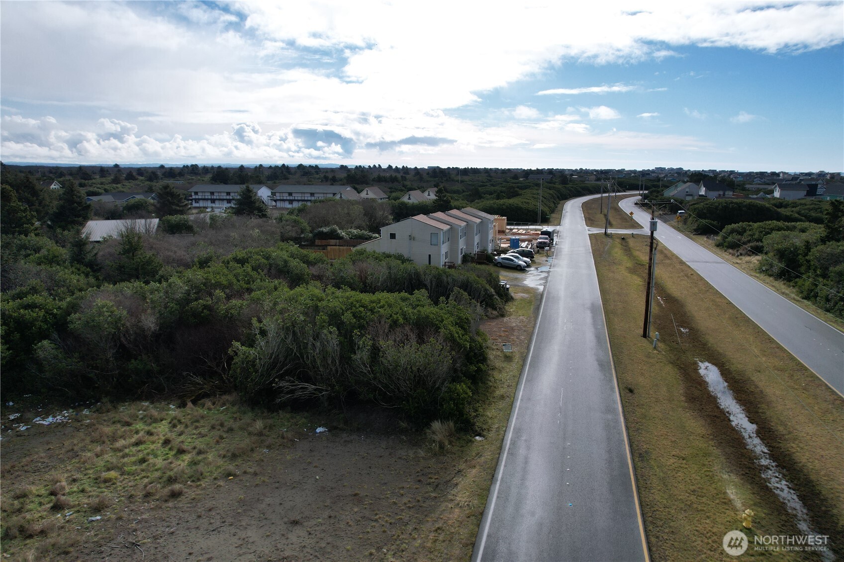 942 Ocean Shores Boulevard SW