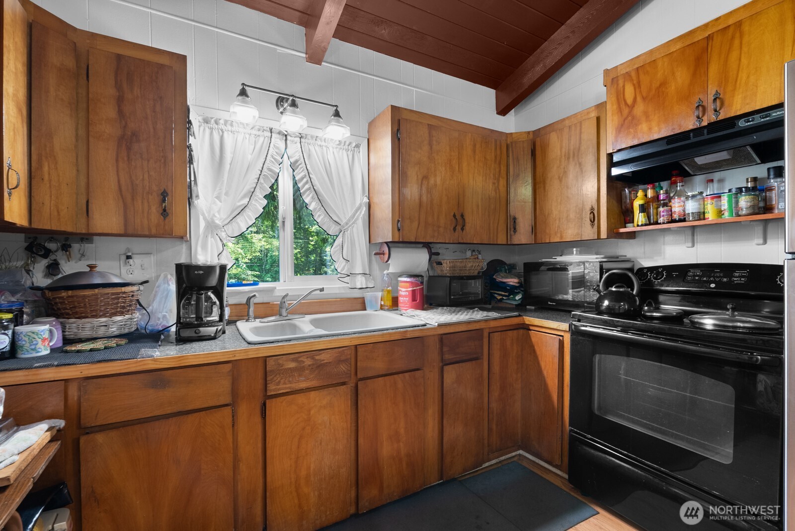 31 N Colony Surf Drive