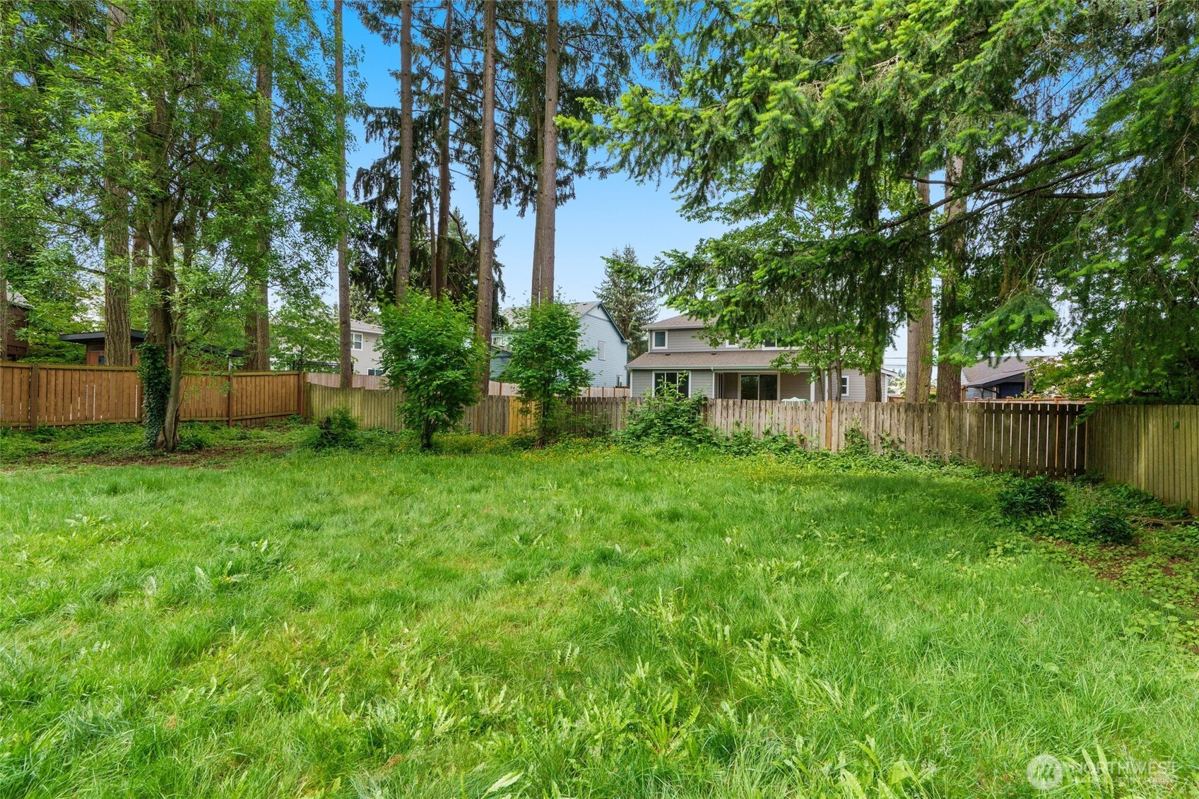 7517 123rd Avenue NE